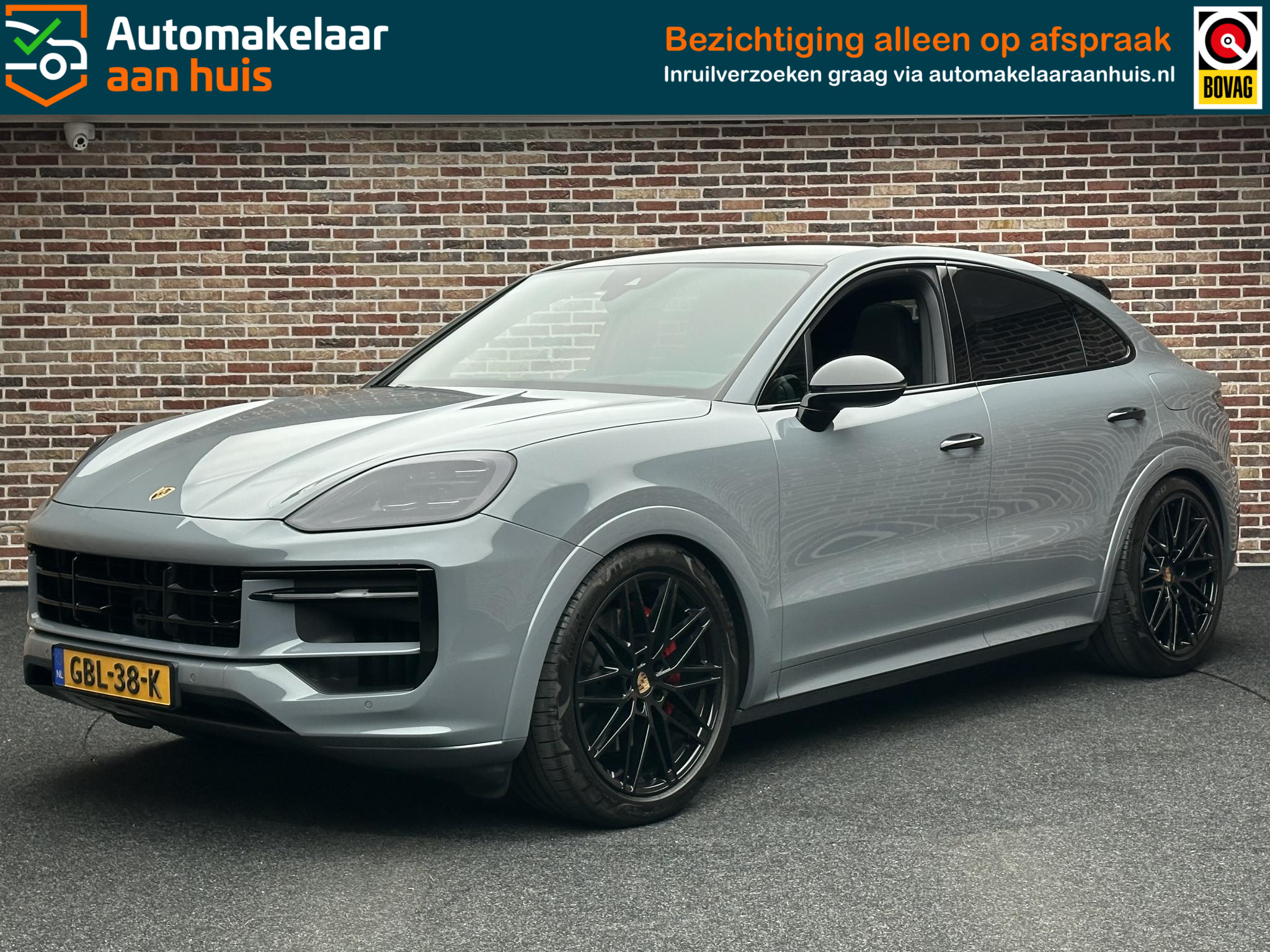 Foto van PORSCHE CAYENNE E-HYBRID