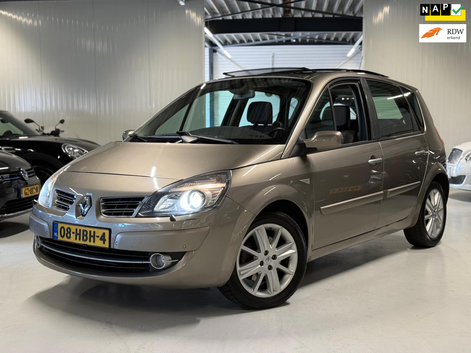 Foto van RENAULT MEGANE SCENIC