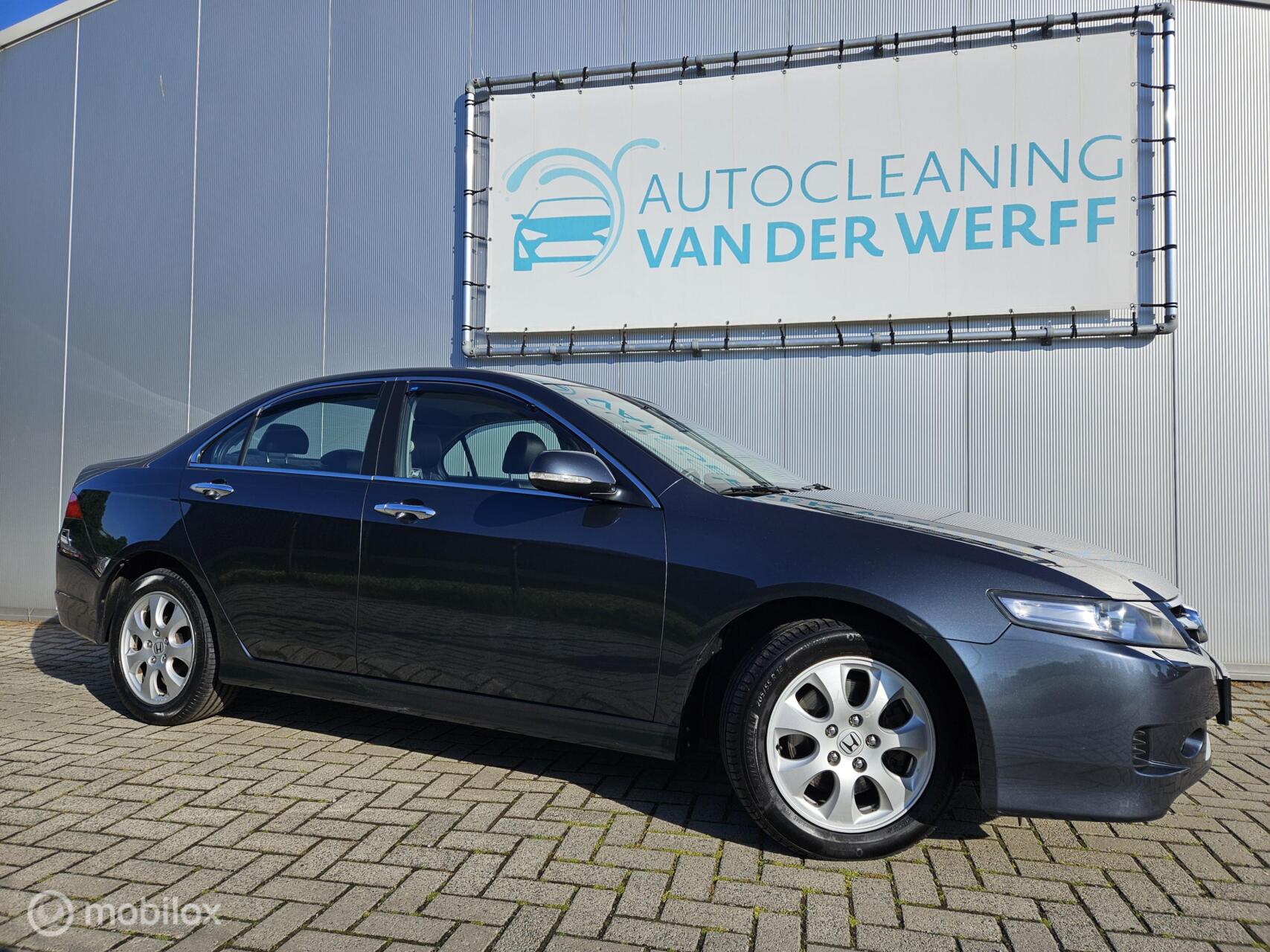 Foto van HONDA ACCORD SEDAN