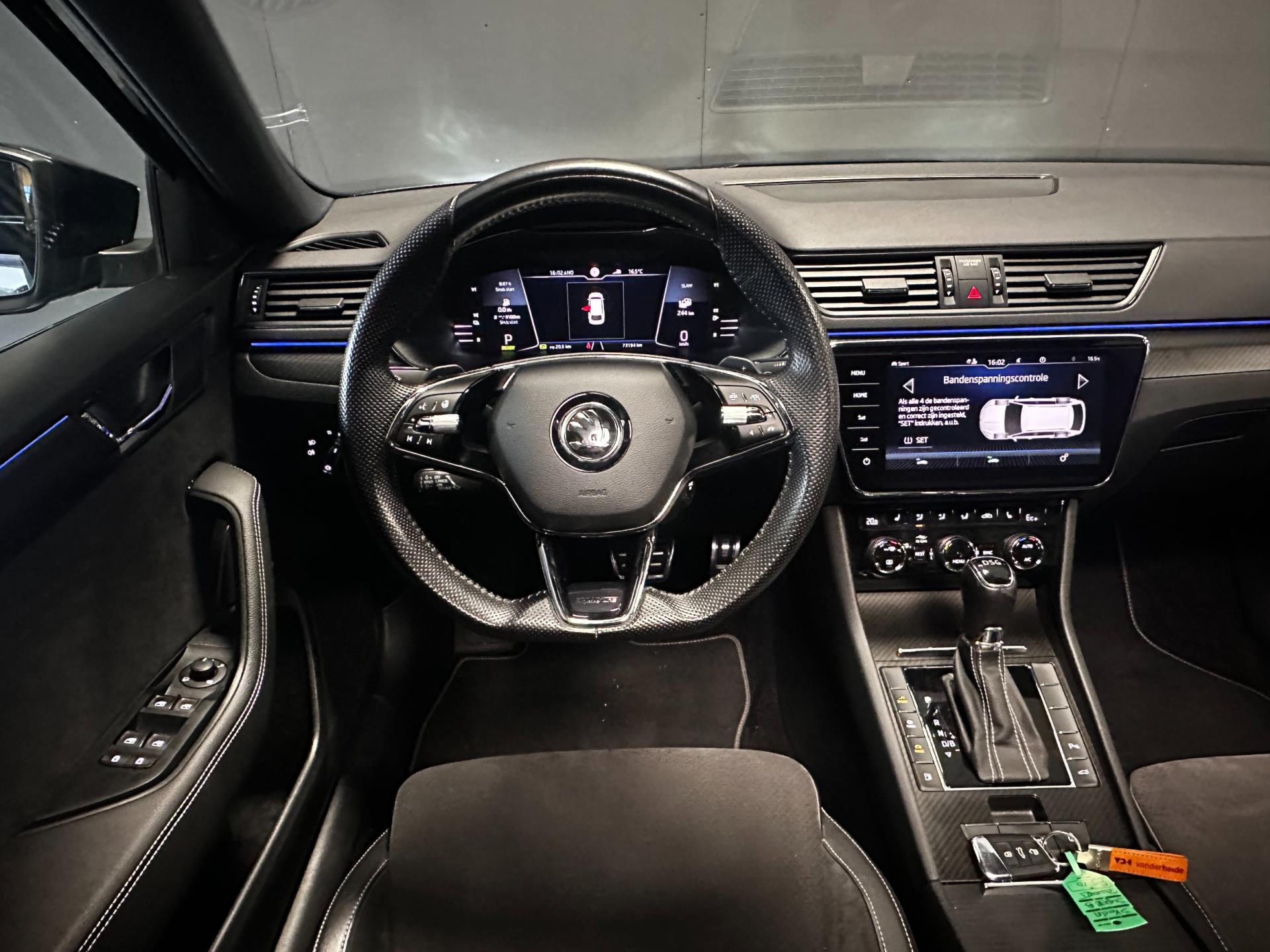 Foto van Skoda Superb Combi