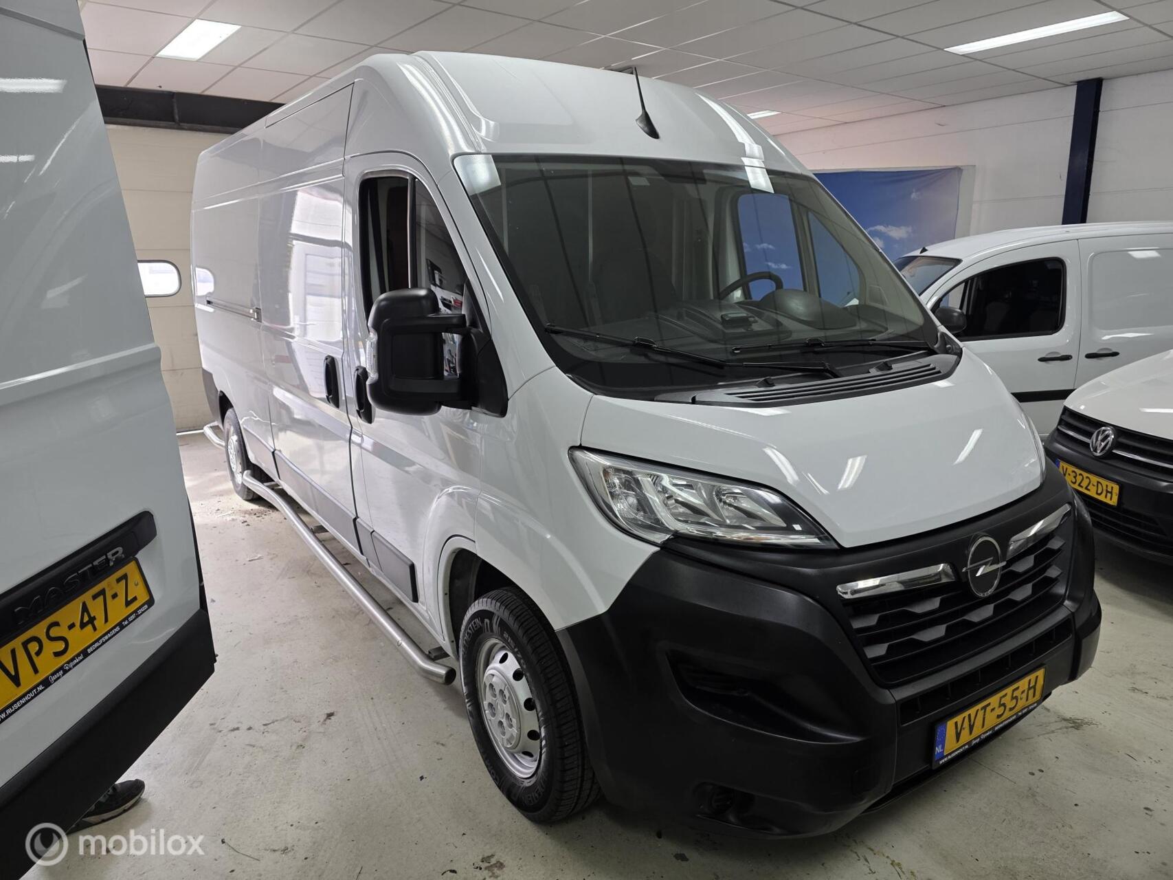 Foto van OPEL MOVANO