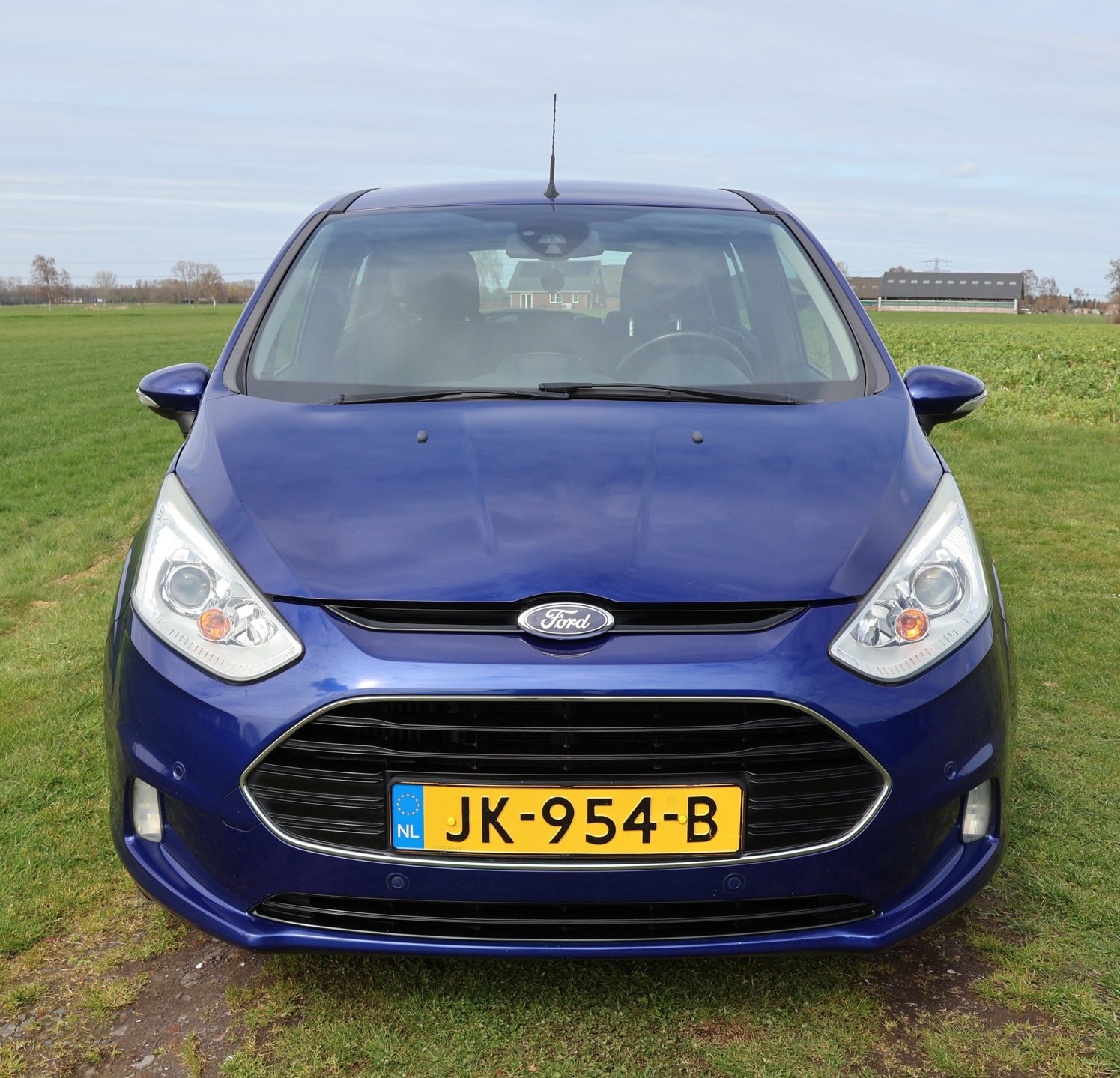 Foto van Ford B-max