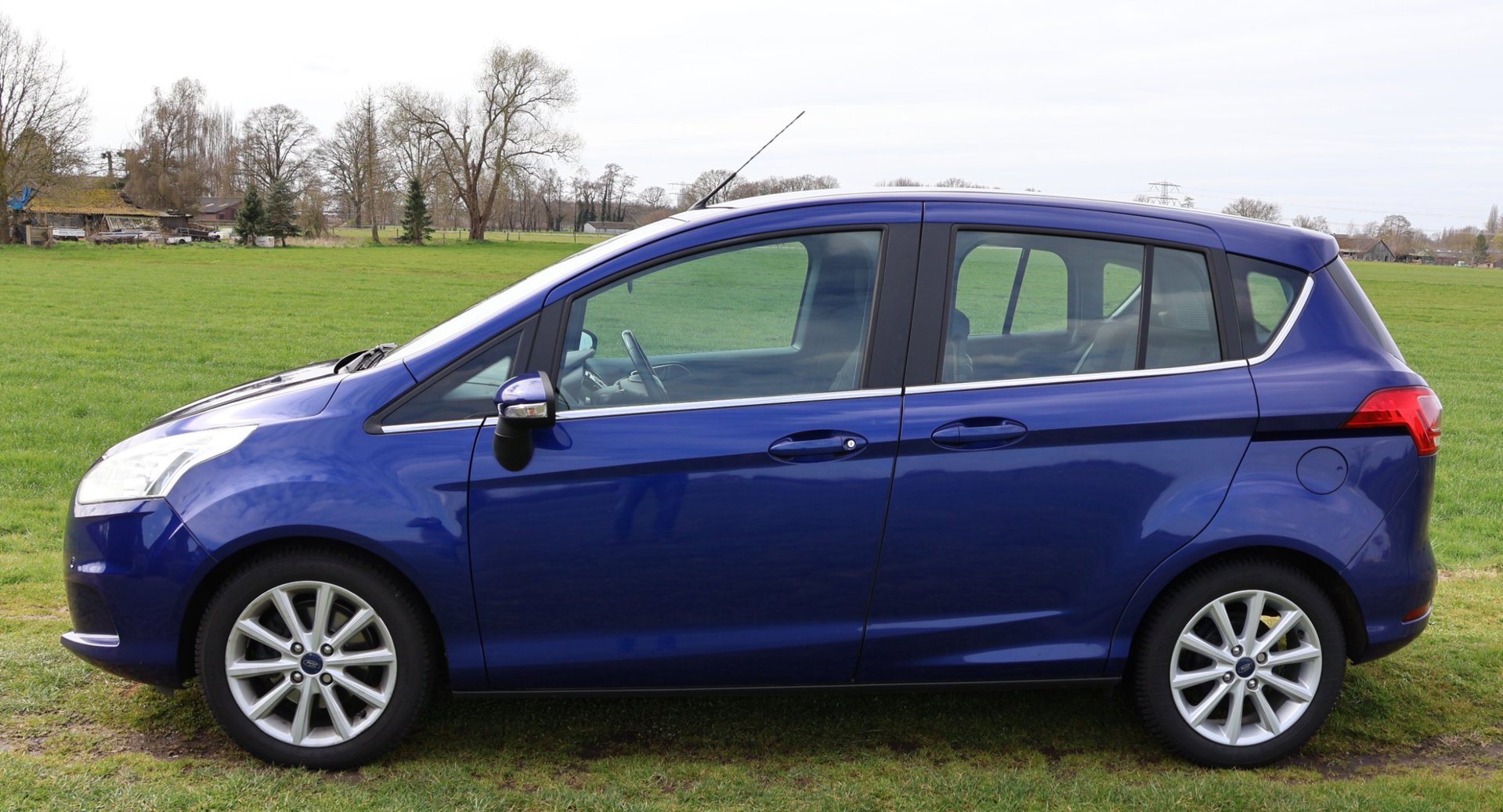 Foto van Ford B-max