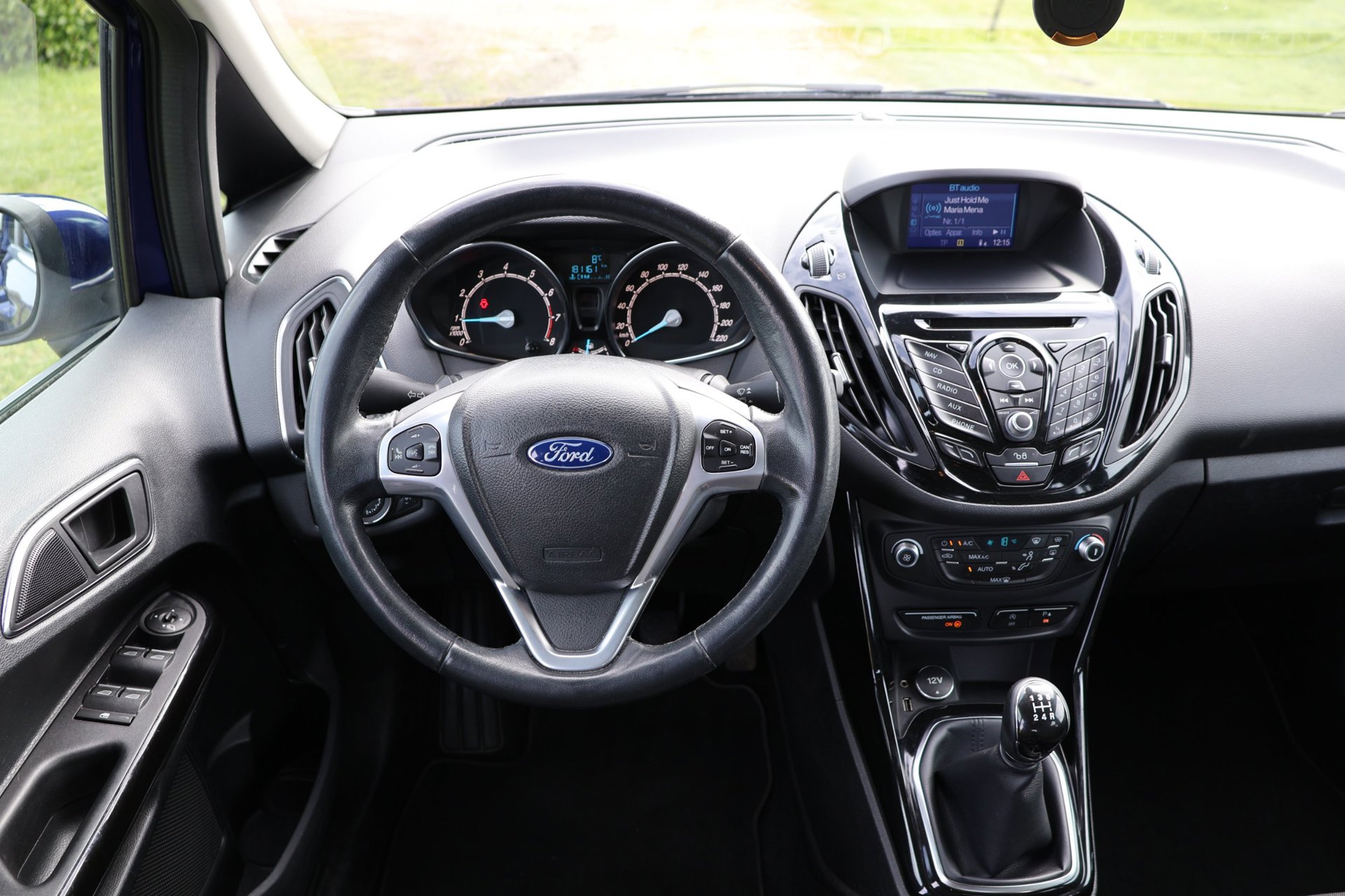 Foto van Ford B-max