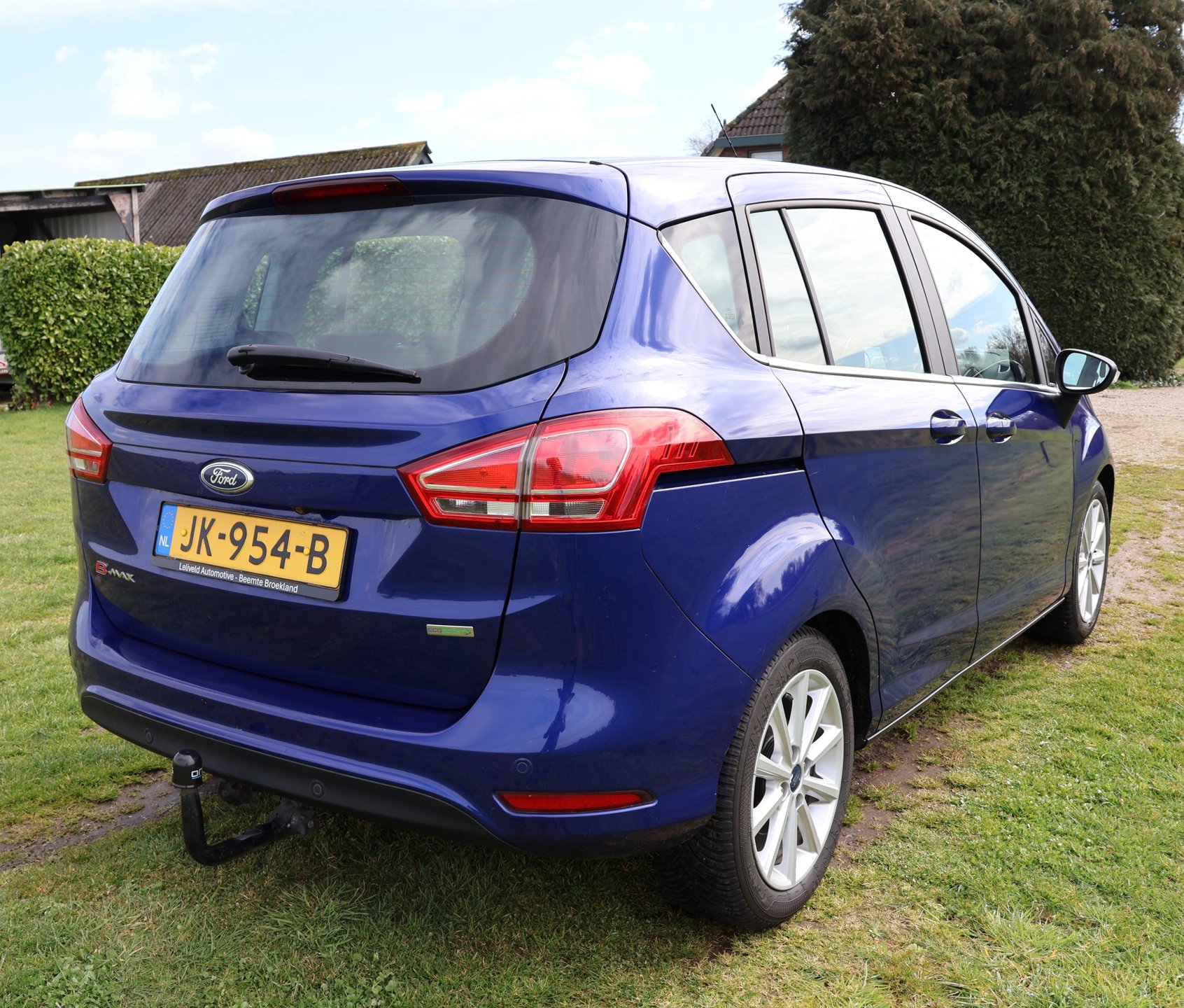 Foto van Ford B-max