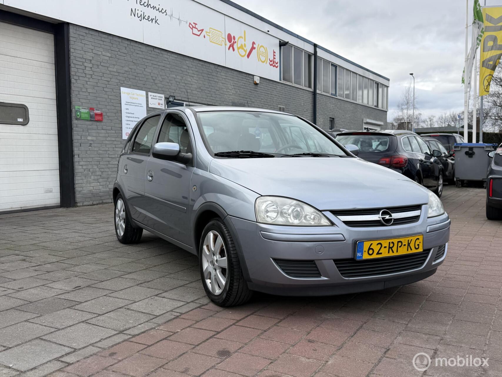 Foto van OPEL CORSA-C