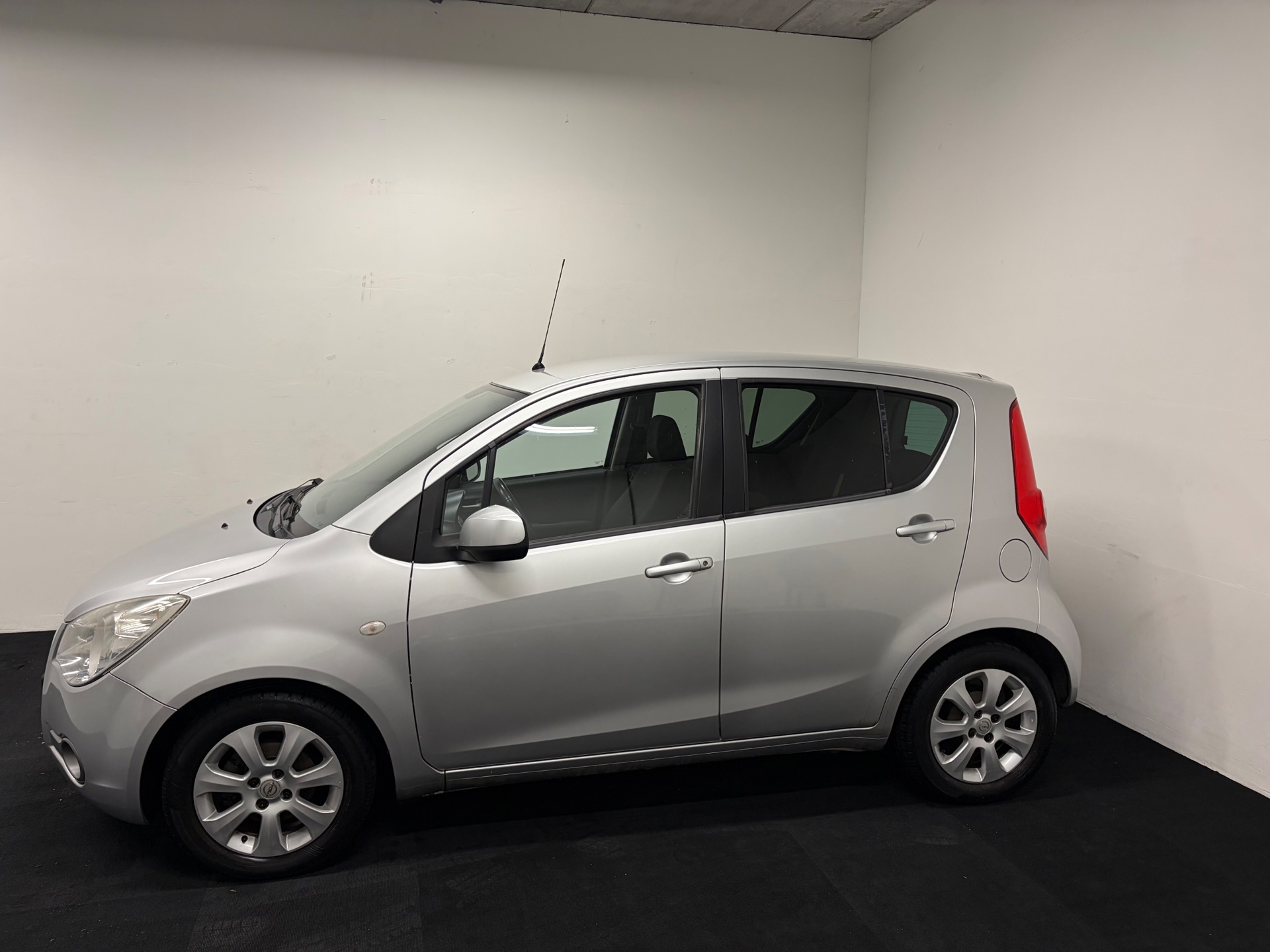 Foto van Opel Agila
