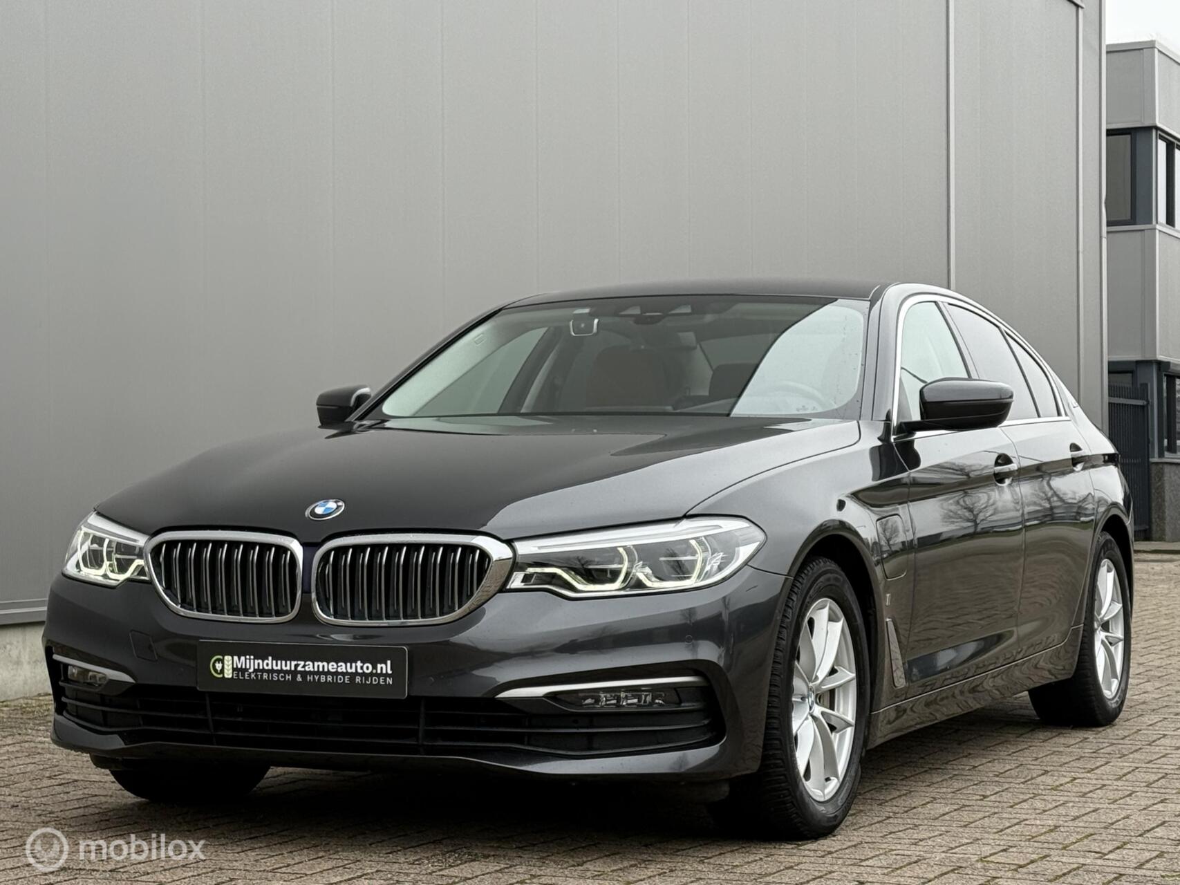 Foto van BMW 530e Iperformance