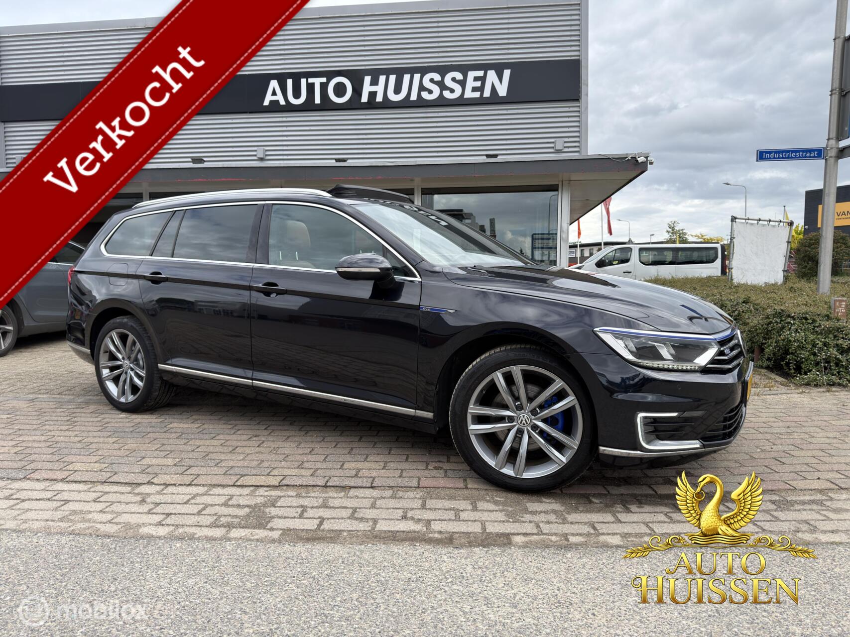 Foto van VOLKSWAGEN PASSAT