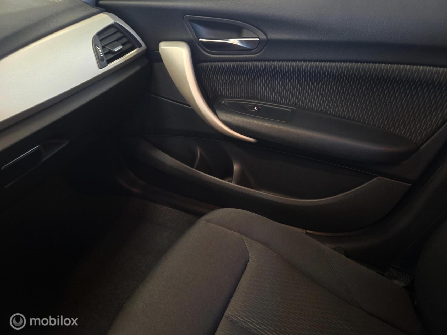 Foto van BMW 118i