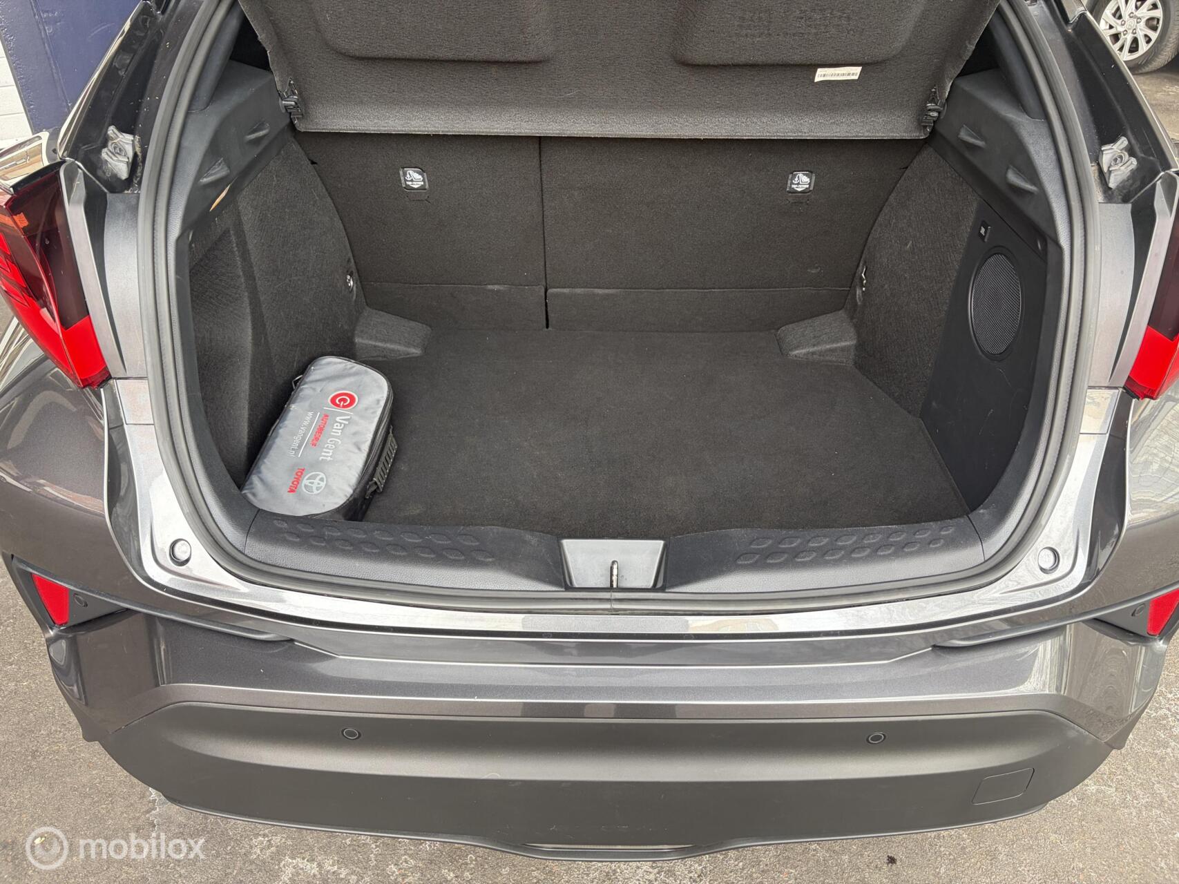 Foto van Toyota Toyota C-hr