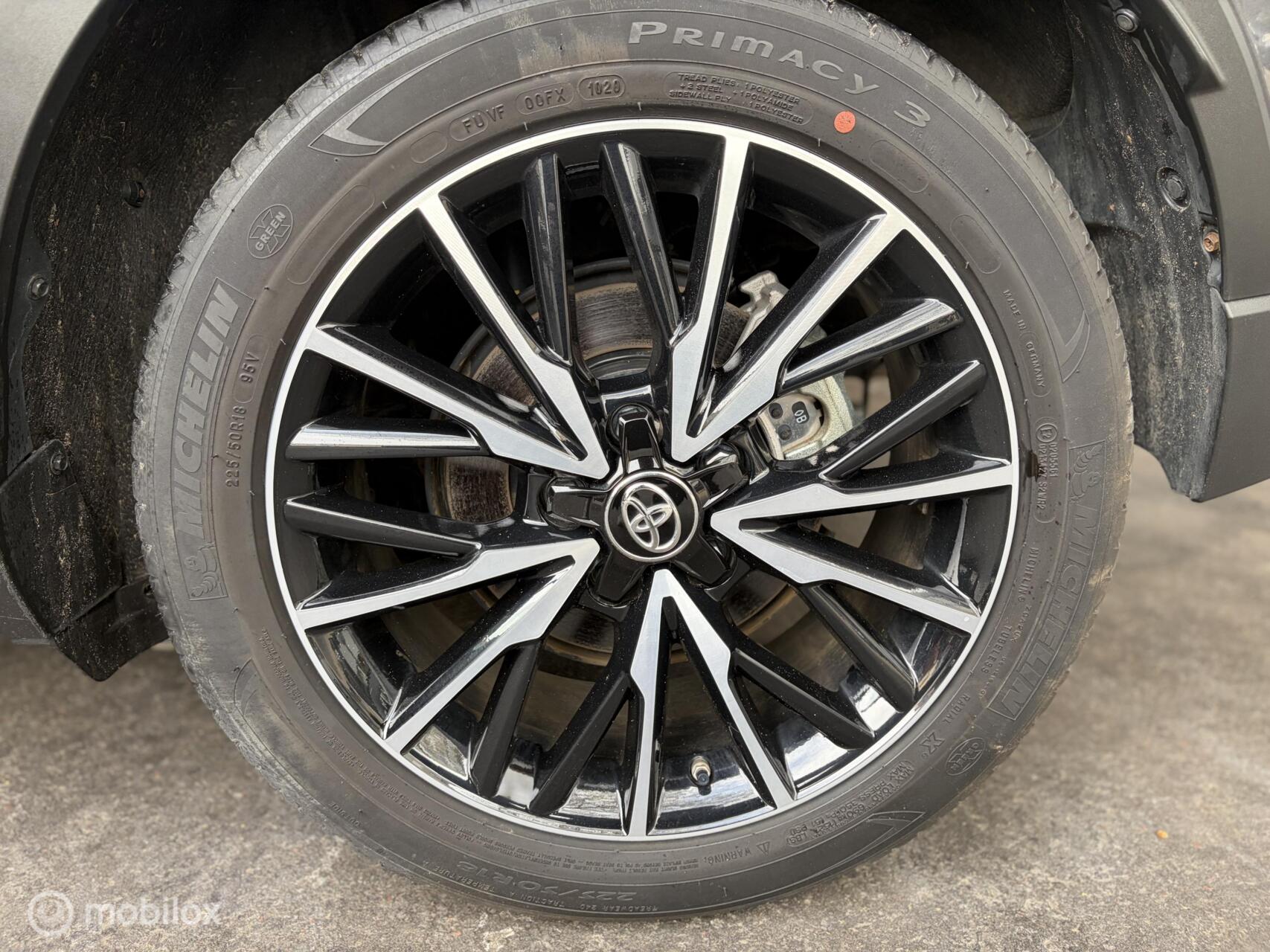 Foto van Toyota Toyota C-hr