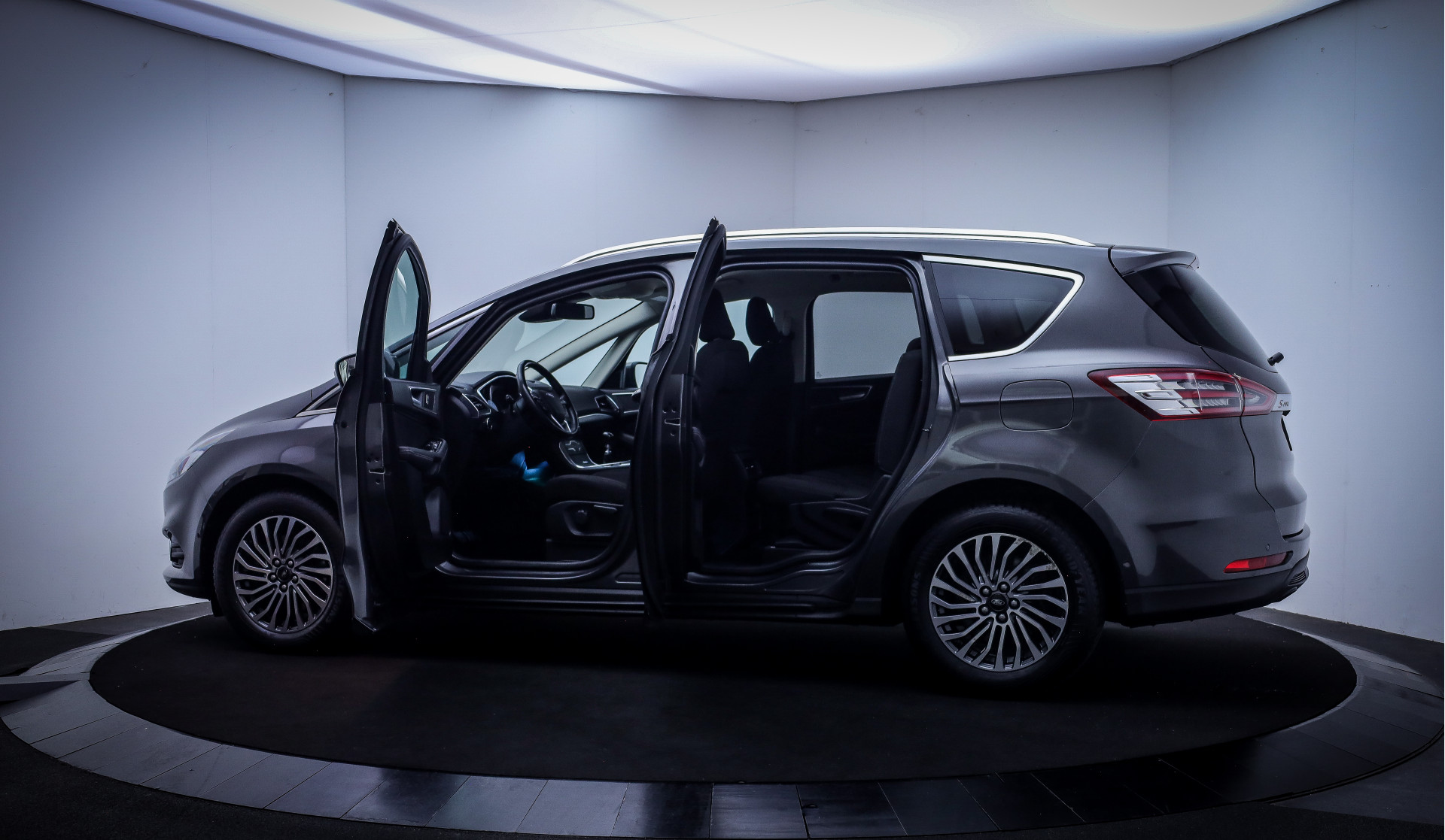 Foto van Ford S-max