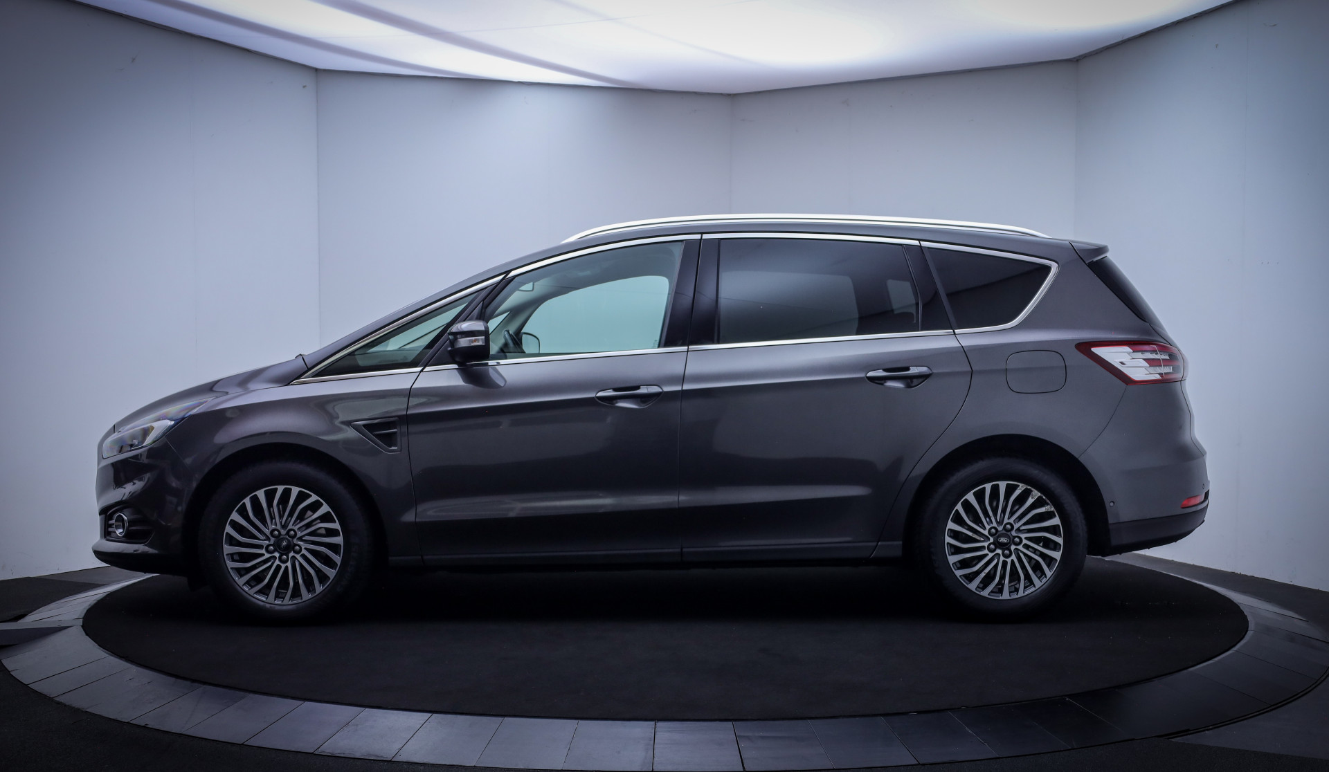 Foto van Ford S-max