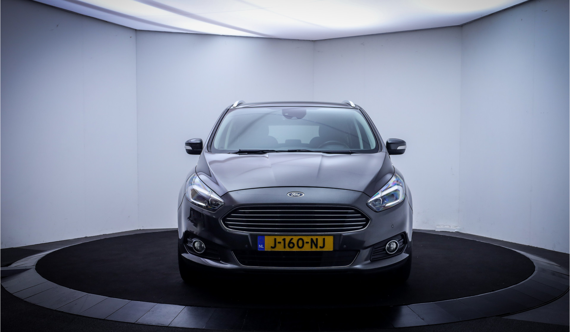 Foto van Ford S-max