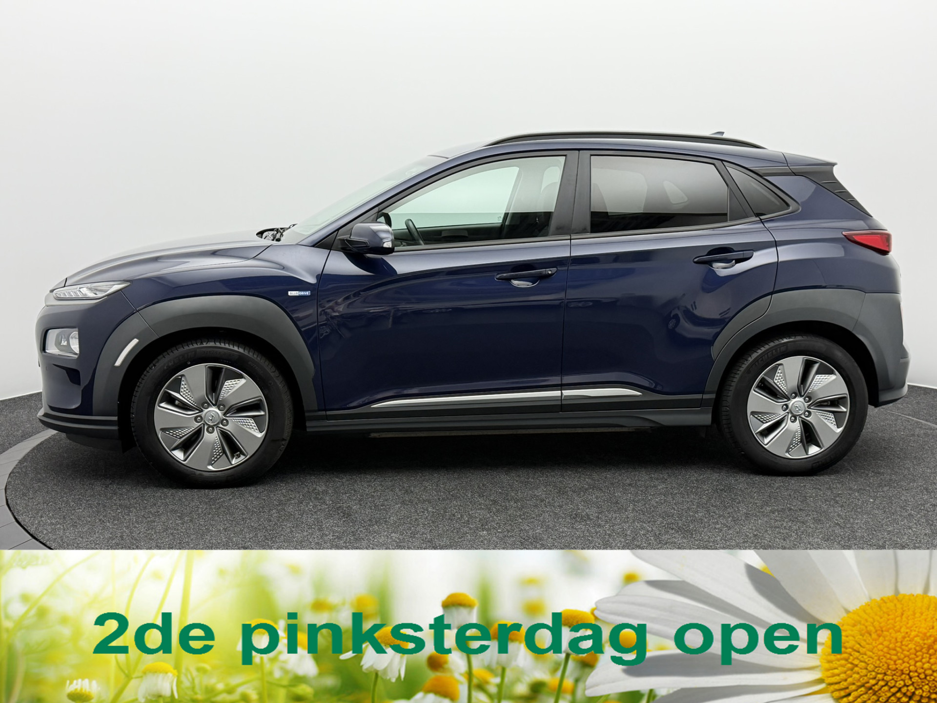 Hyundai Kona EV Premium 64 kWh 3- Fase SOH 92,2% | Warmtepomp | Camera | Navigatie | Head-Up Display | Leer | Led 2020 - voorkant