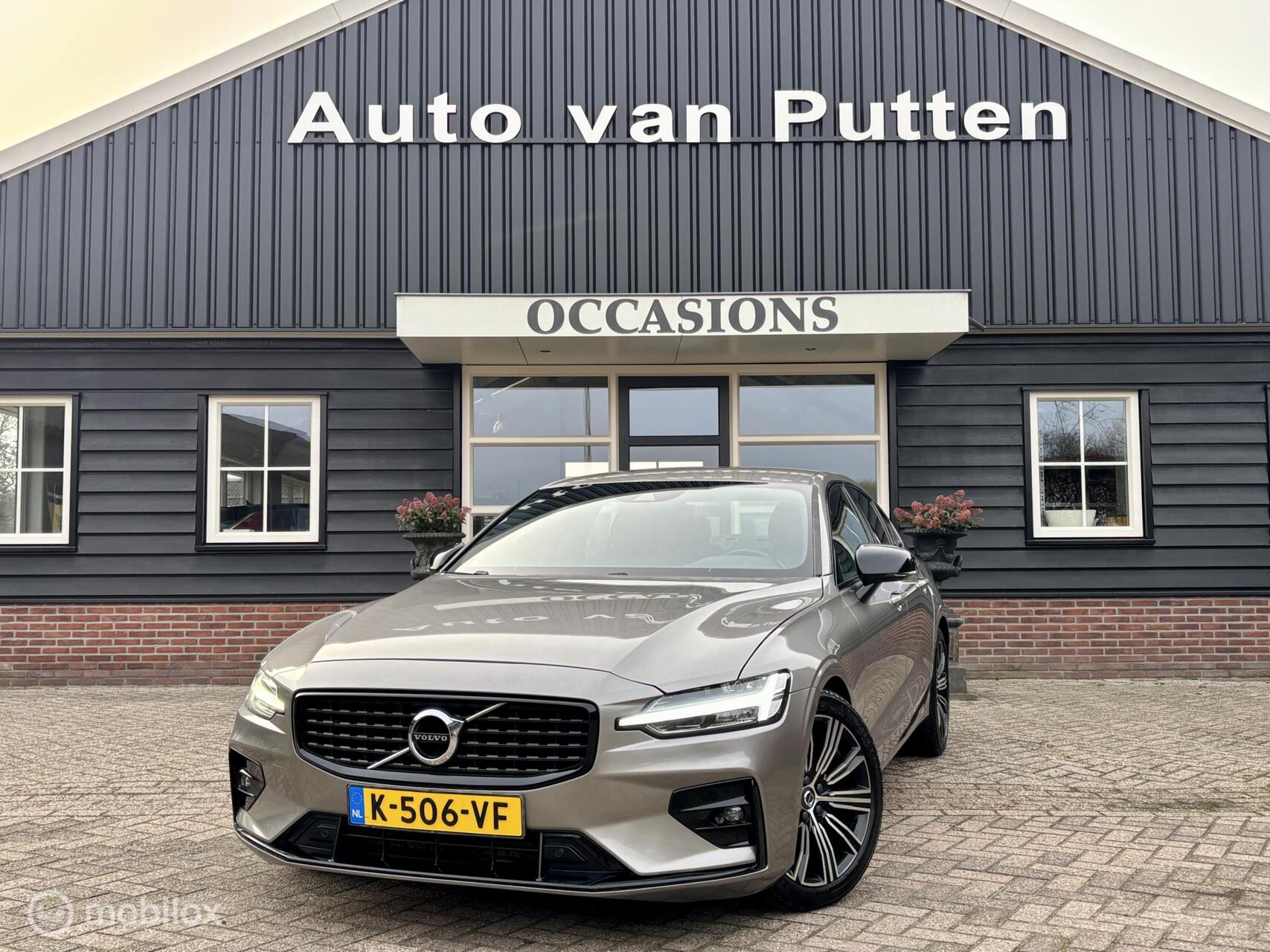 Volvo S60 2.0 B4 R-Design 2021 - voorkant