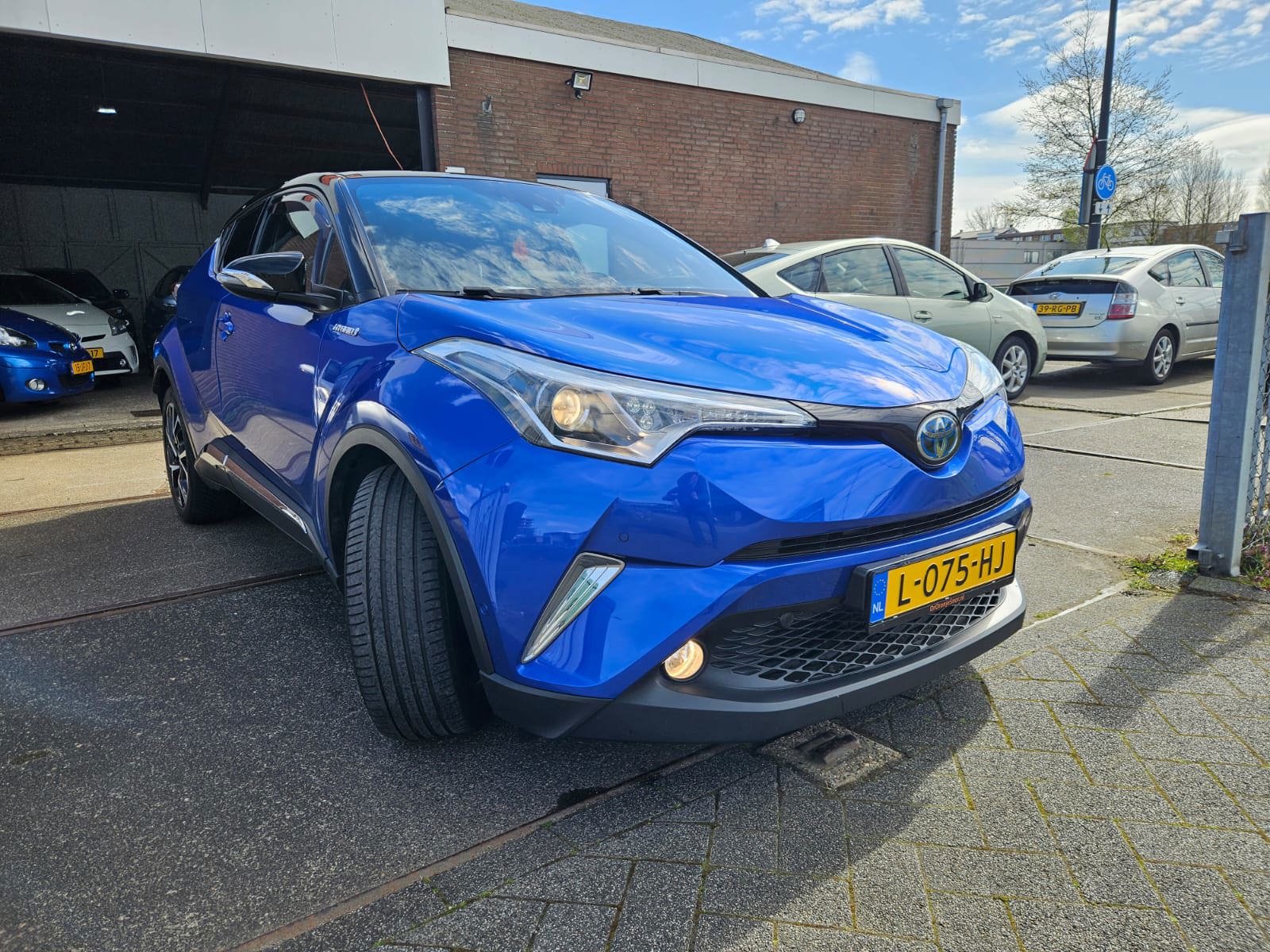 Foto van Toyota Toyota C-hr