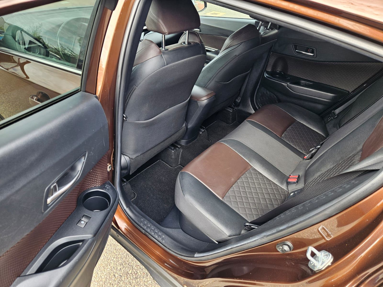 Foto van Toyota Toyota C-hr