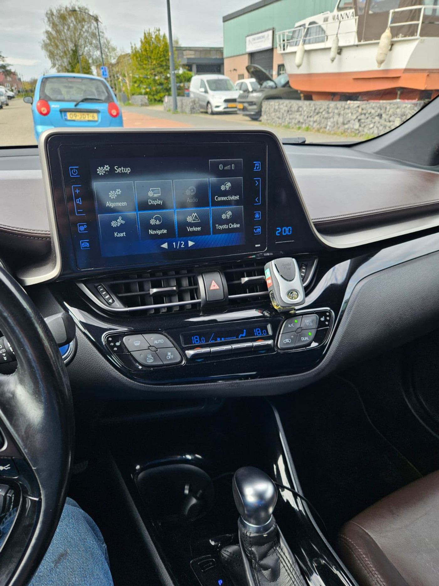 Foto van Toyota Toyota C-hr