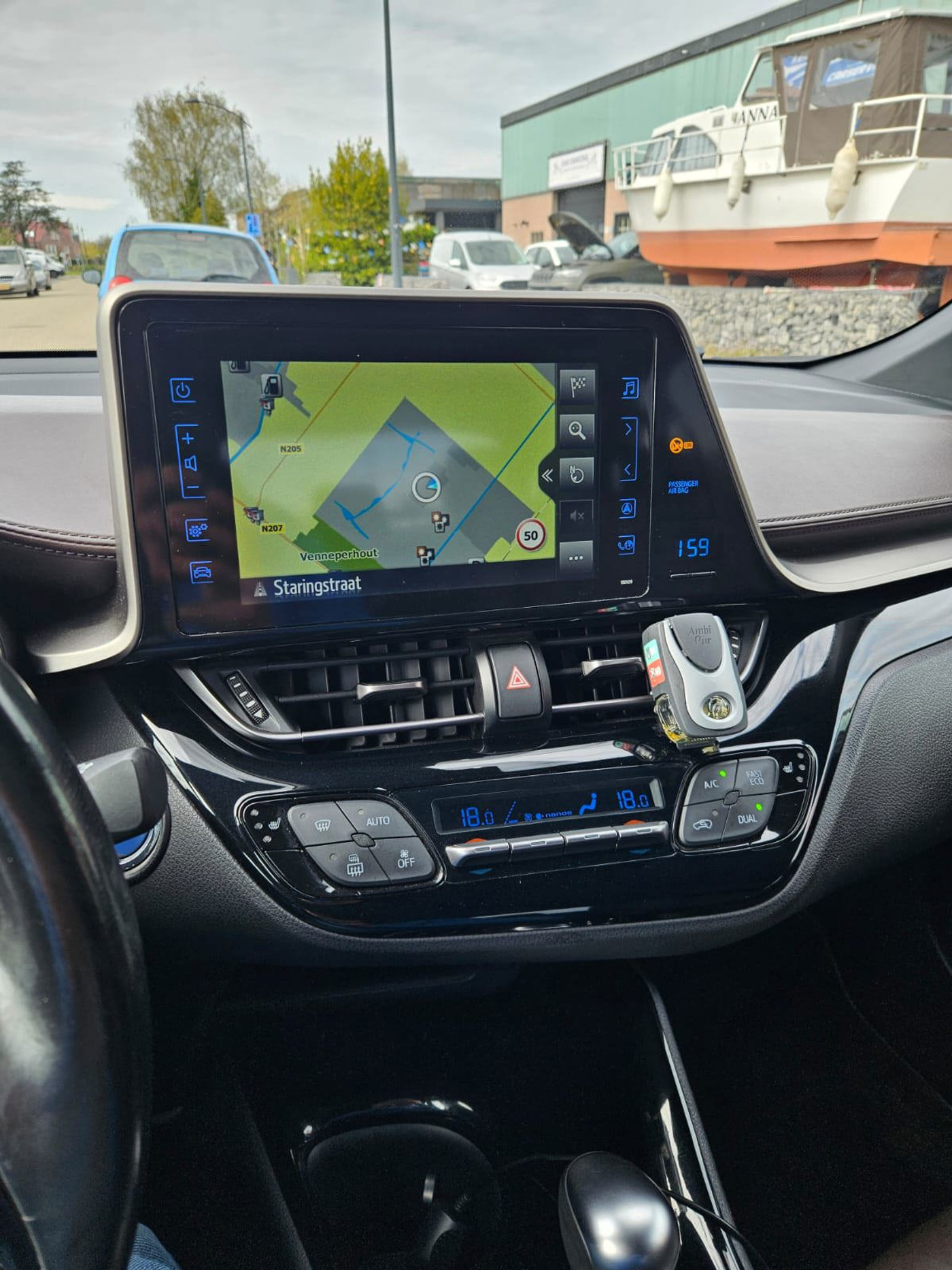 Foto van Toyota Toyota C-hr