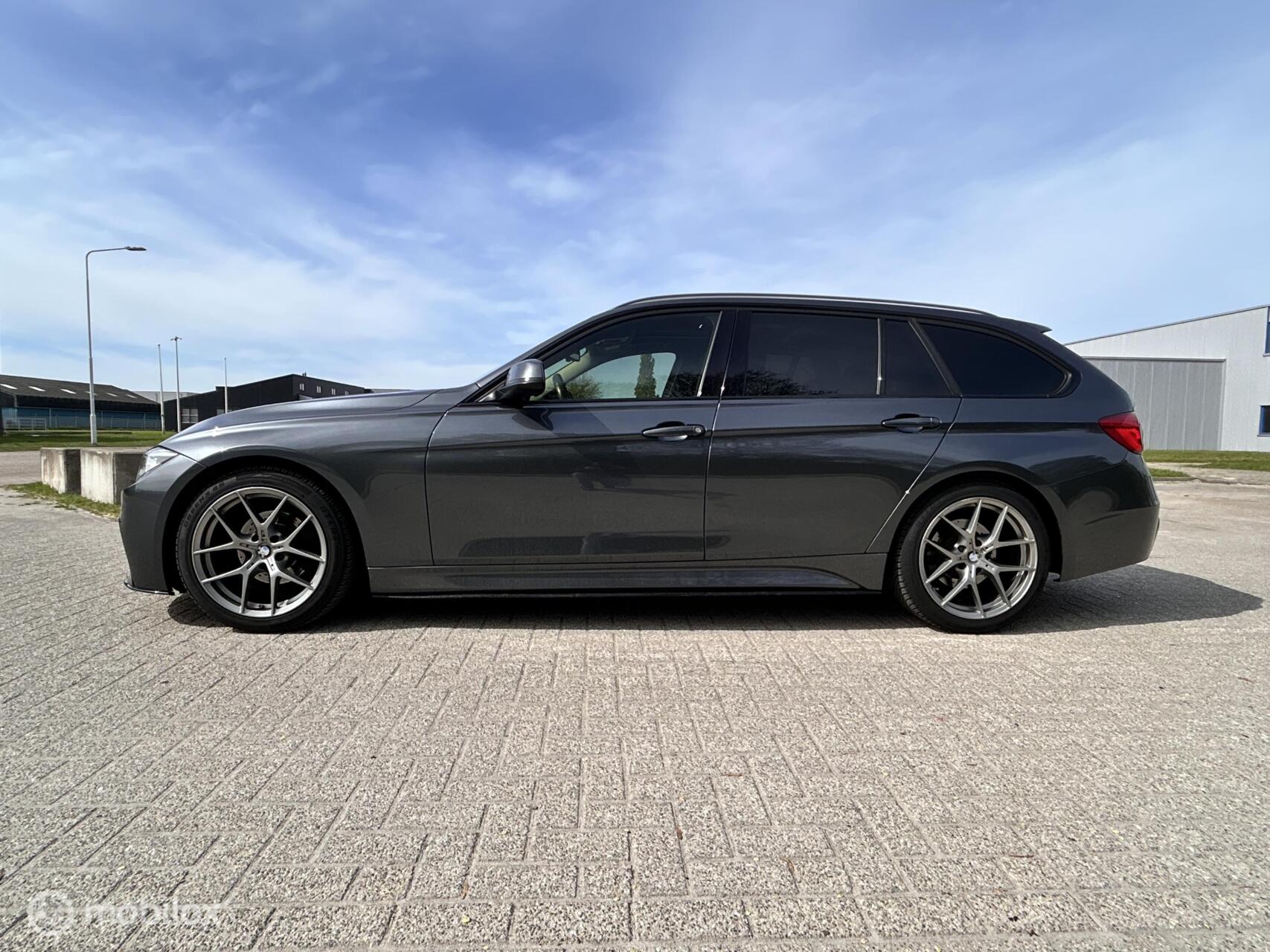 Foto van BMW 320d Efficient Dynamics