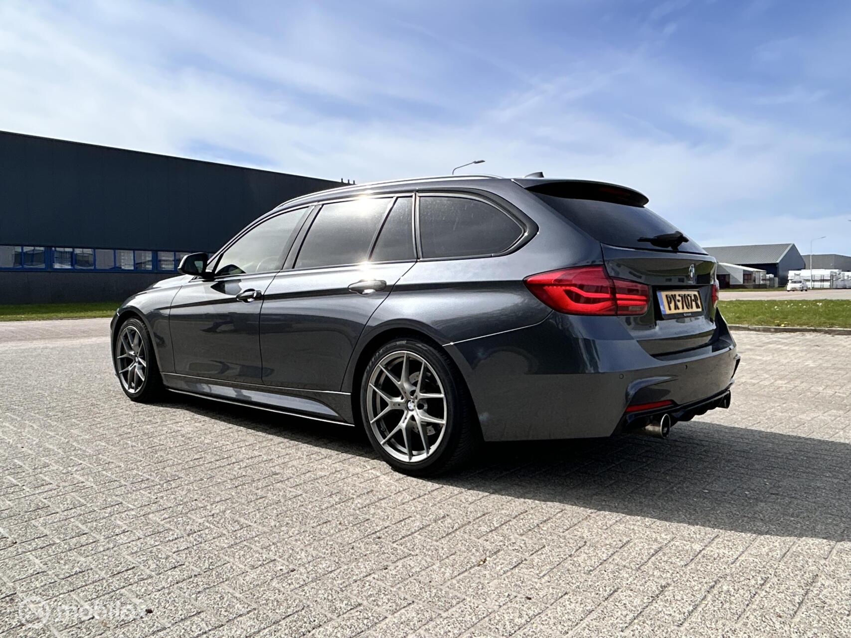 Foto van BMW 320d Efficient Dynamics