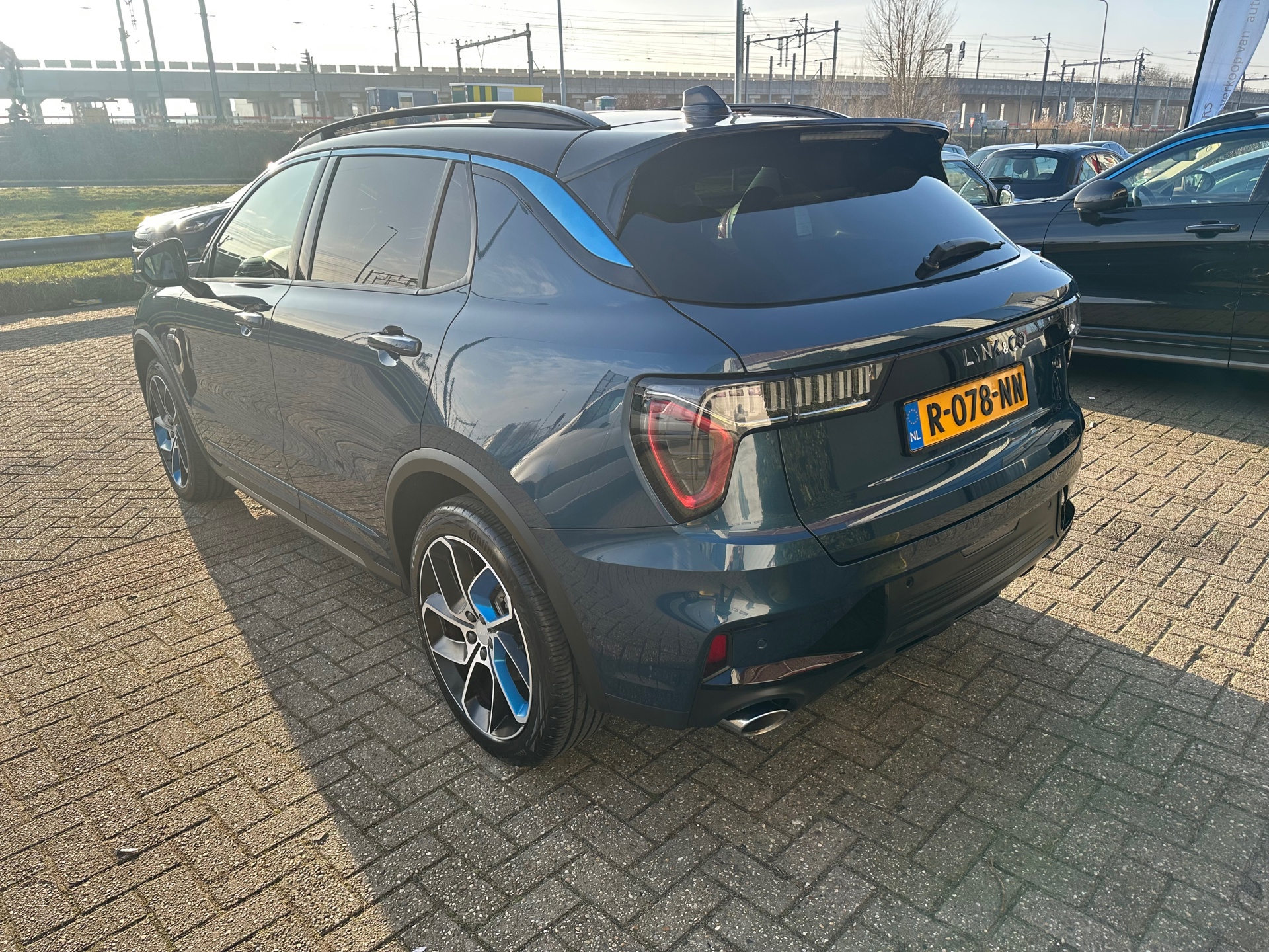 Foto van Lynk&co LYNK & Co 01
