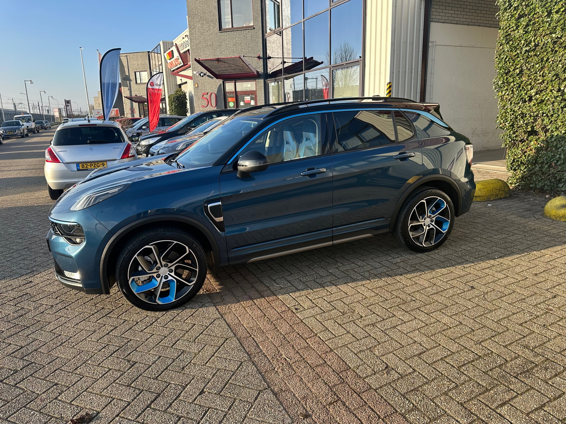 Foto van Lynk&co LYNK & Co 01