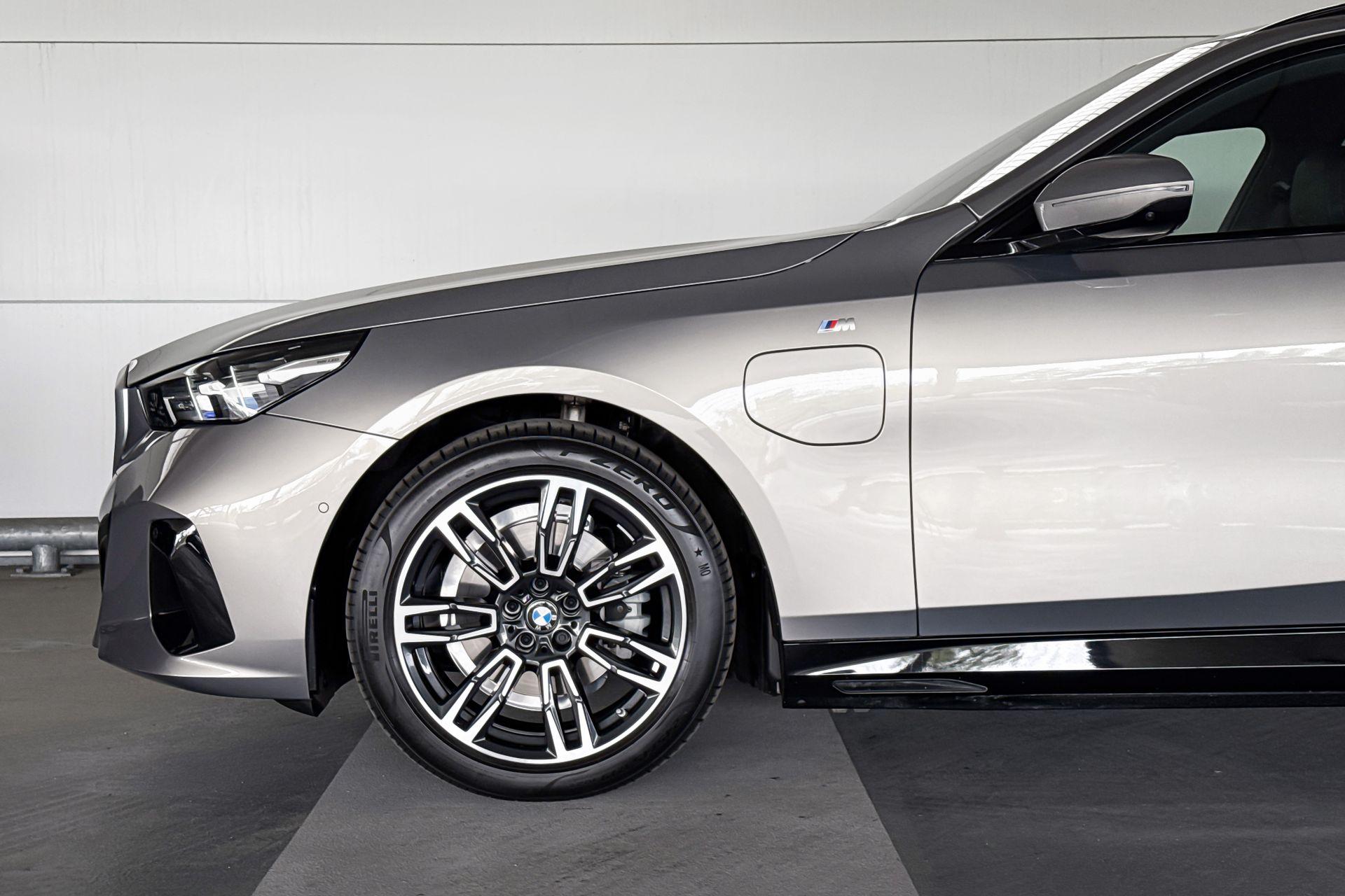 Foto van BMW 530e
