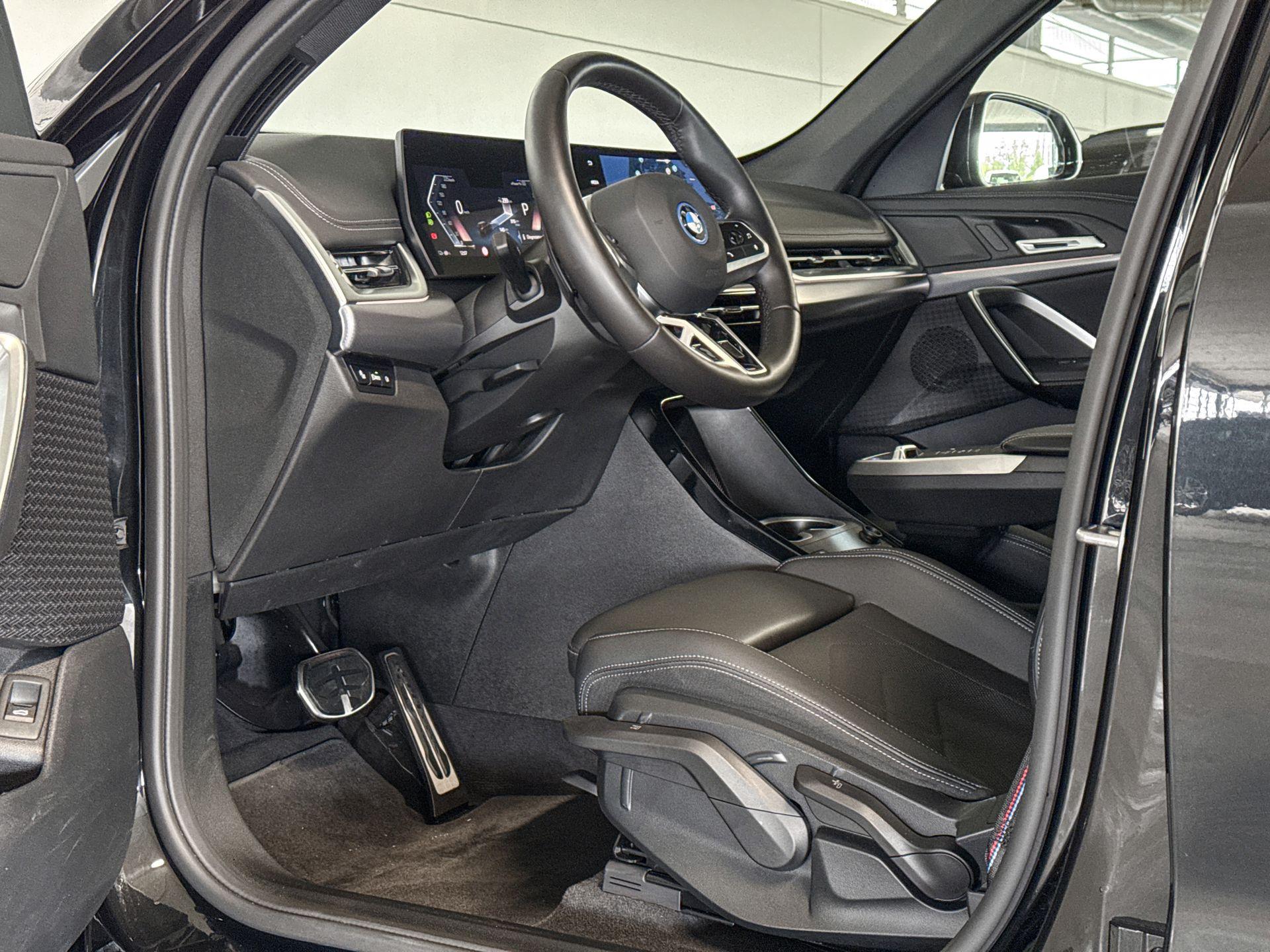 Foto van BMW Ix1 Edrive20