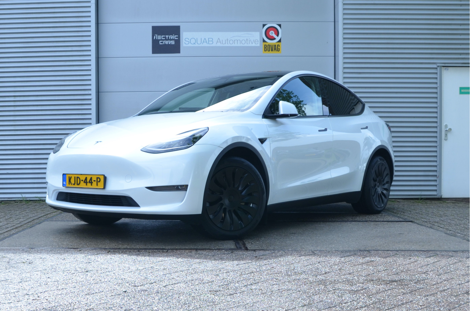 Tesla Model Y Long Range AWD 75 kWh 2023 - voorkant