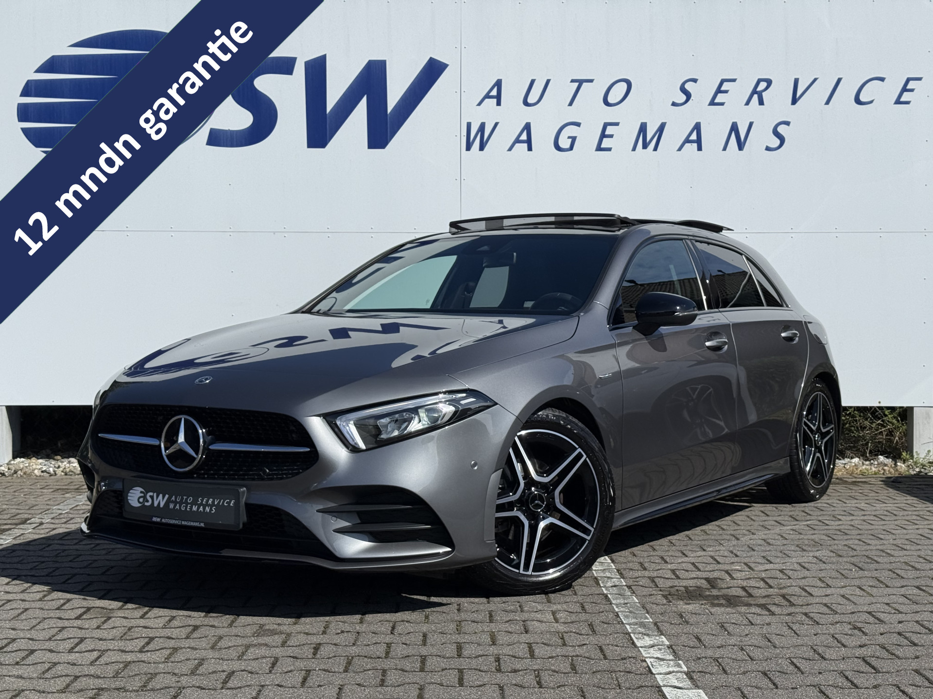 Mercedes-Benz A-klasse 180 Business Solution AMG 2022 - voorkant