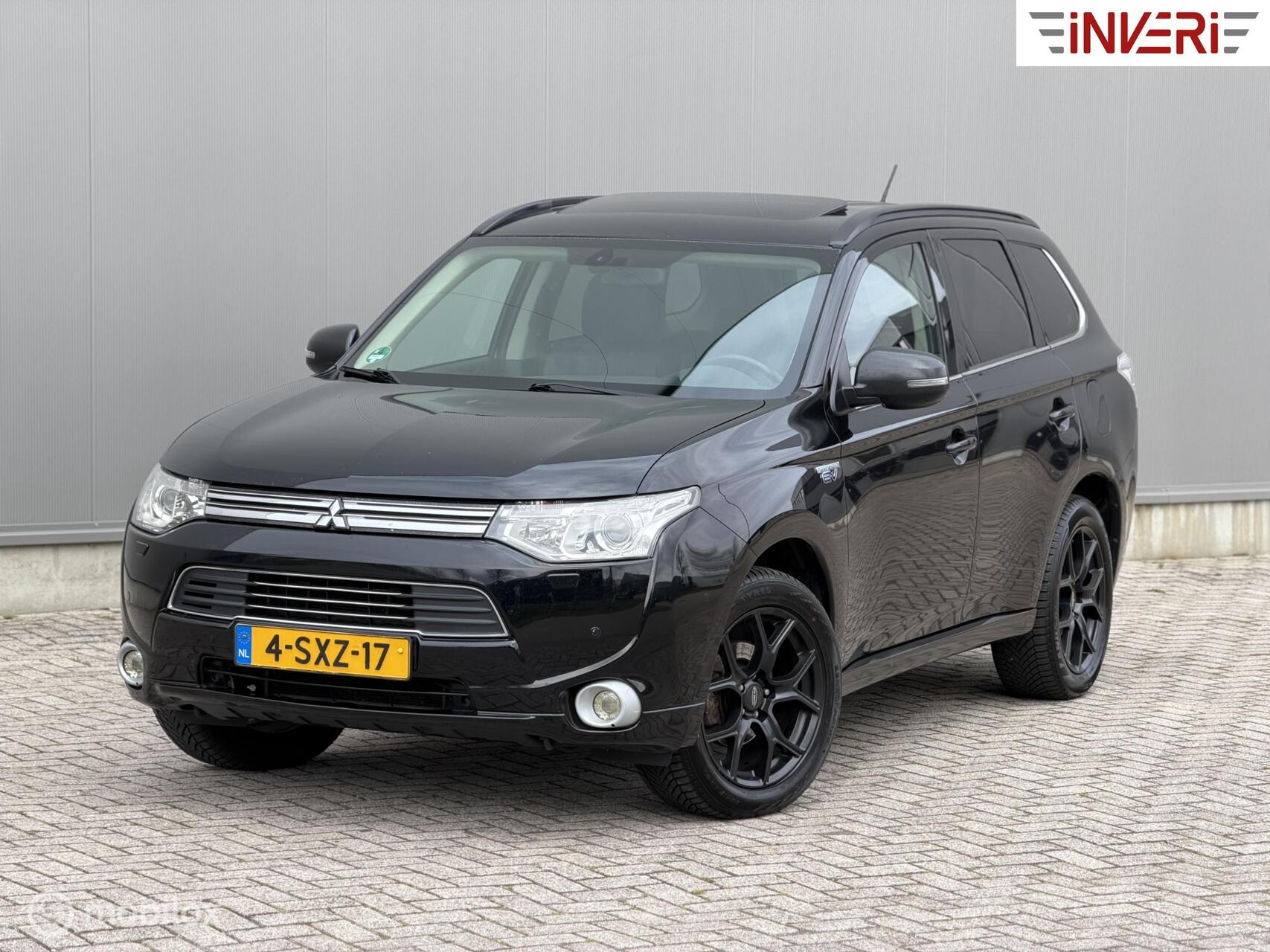 Foto van MITSUBISHI MITSUBISHI OUTLANDER