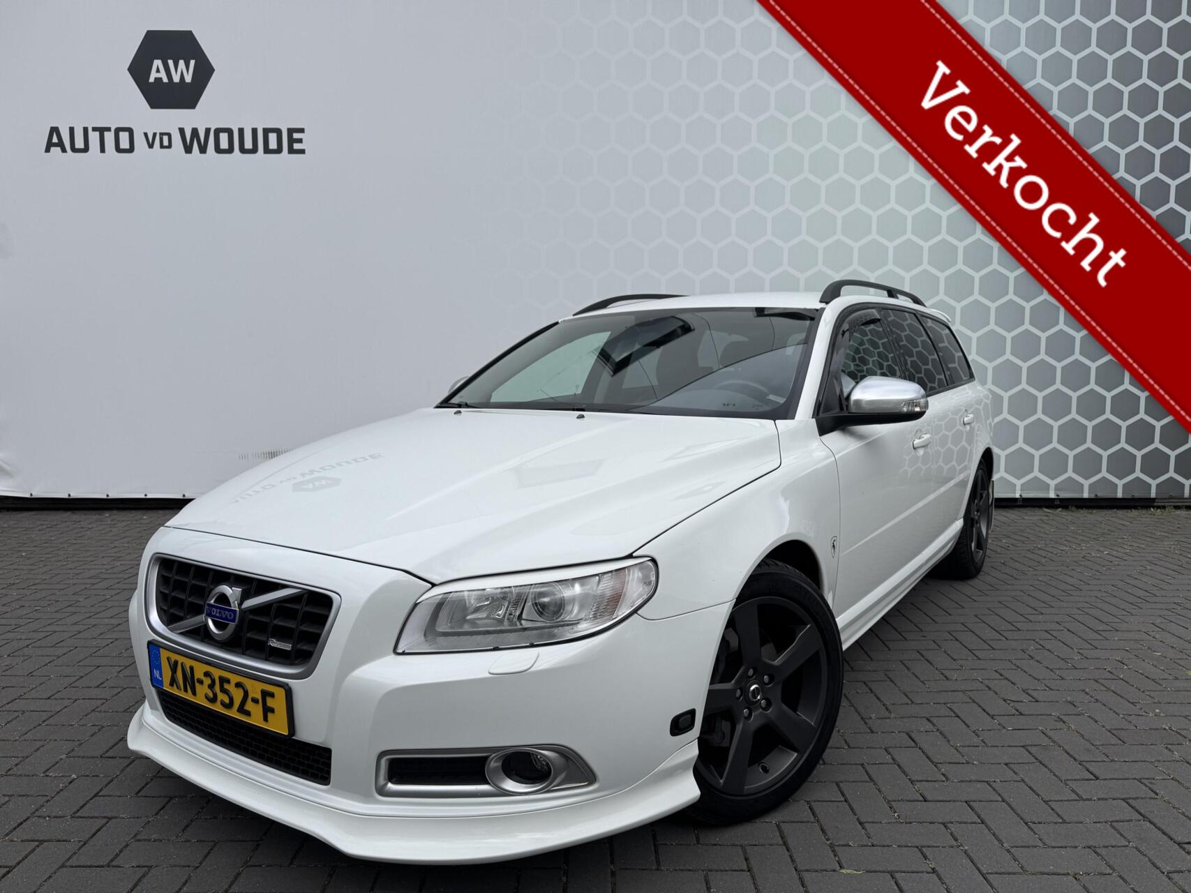 Volvo V70 2.5T Summum 2011 - voorkant