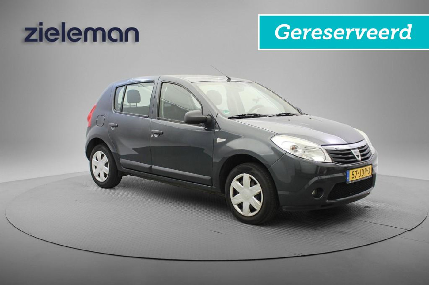 Foto van DACIA SANDERO