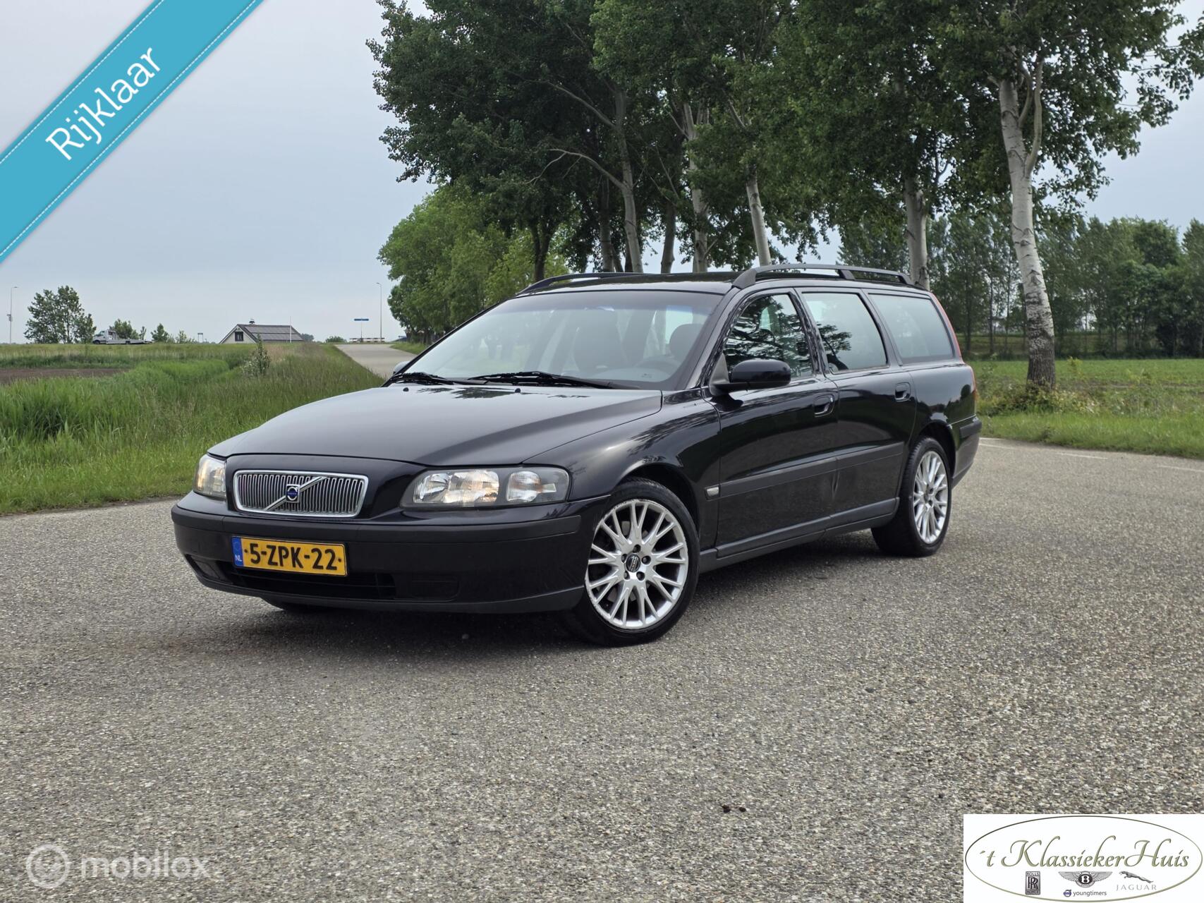 Volvo V70 2.4 Black Sapphire Edition II 2003 - voorkant