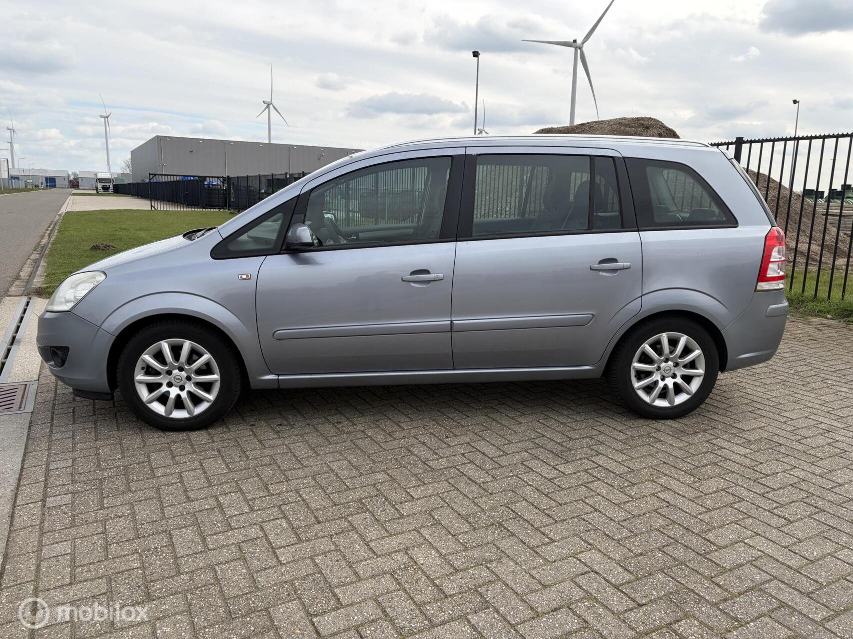 Foto van Opel Zafira