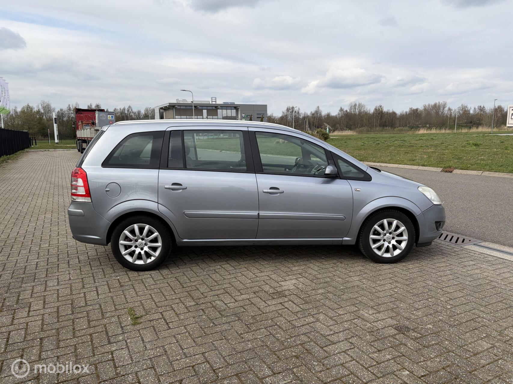 Foto van Opel Zafira