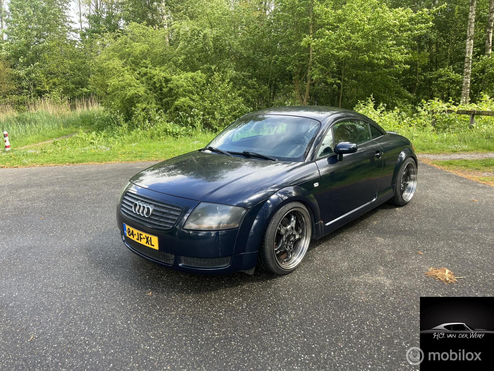 Audi Audi TT 1.8 5V Turbo nieuwe APK 2002 - voorkant