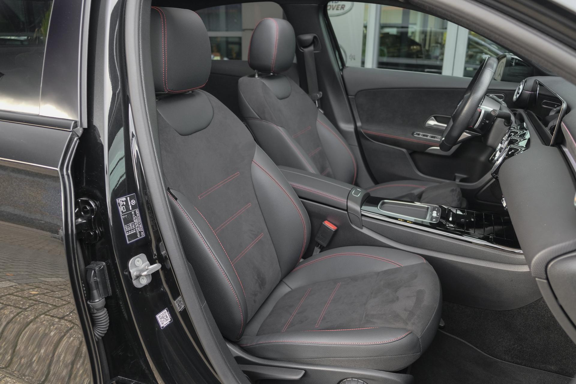 Foto van Mercedes-Benz A 250 E
