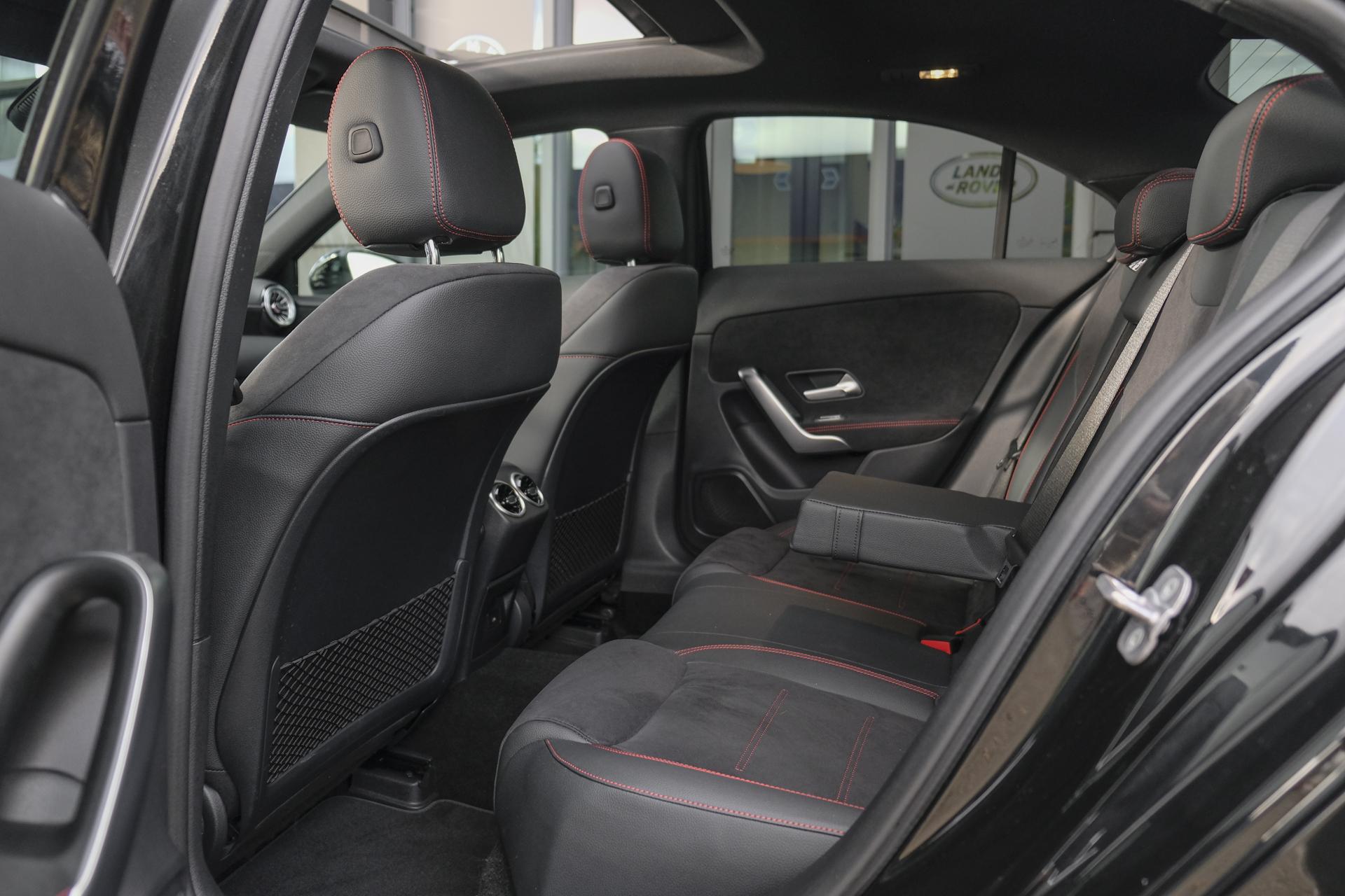 Foto van Mercedes-Benz A 250 E