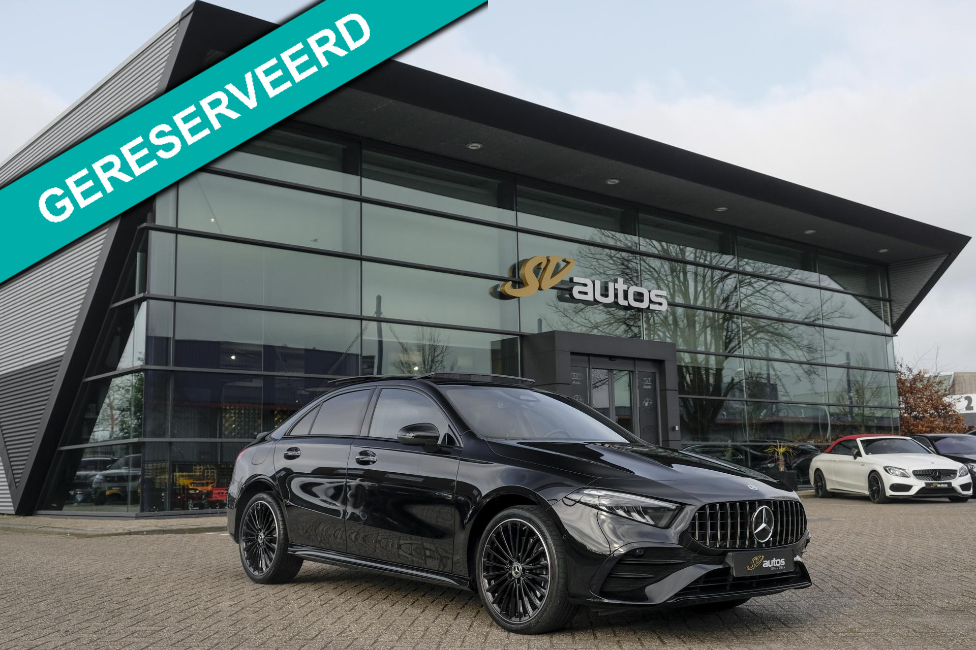 Mercedes-Benz A 250 E A250e AMG 218pk Hybrid 2024 - voorkant
