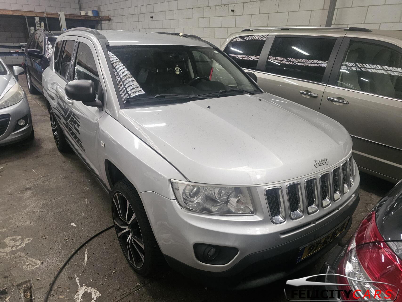 Foto van JEEP COMPASS