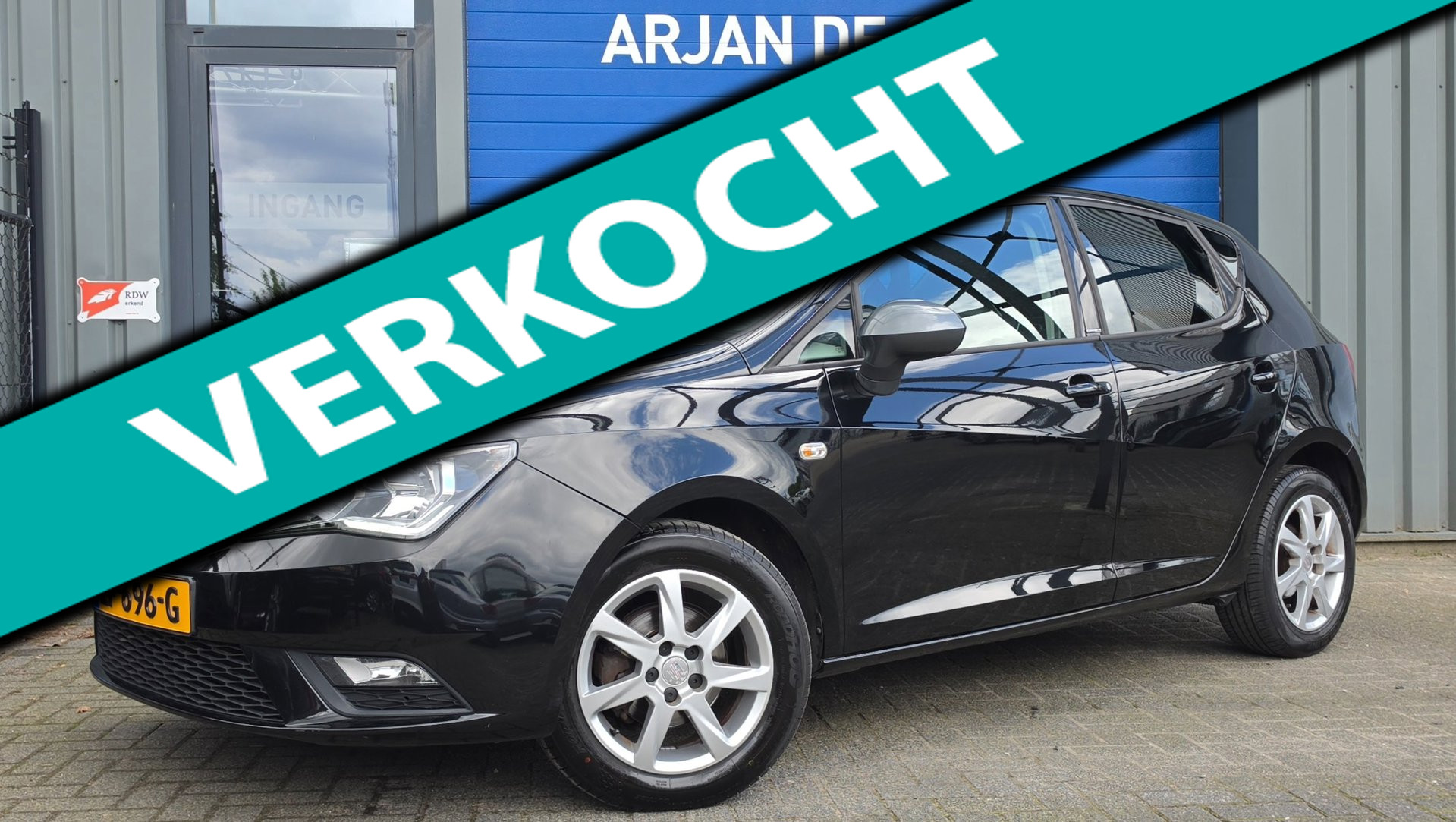 Seat Ibiza 1.0 95PK 5Drs Clima Cruise Carplay® PDC Halfleder 2016 - voorkant