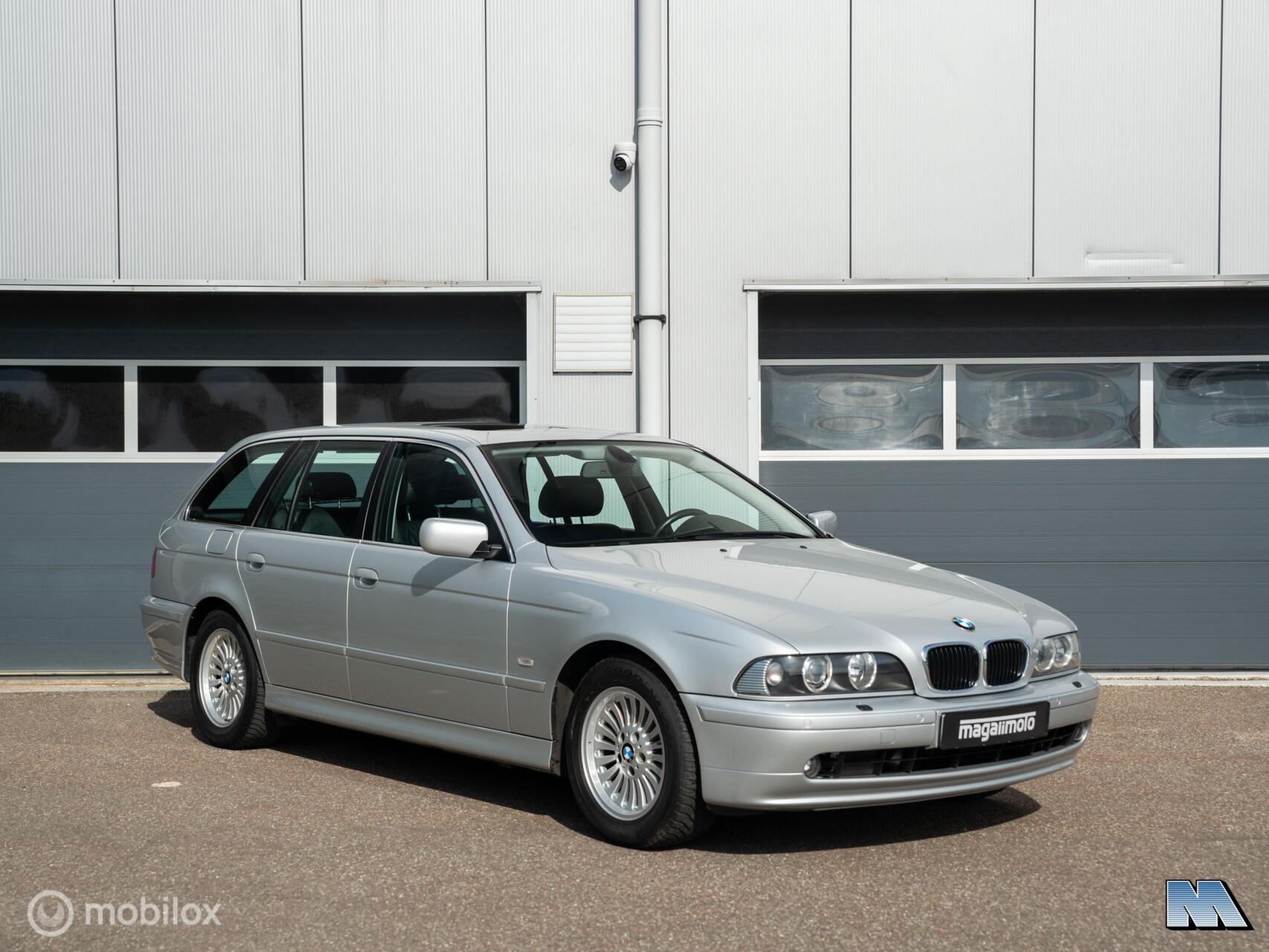 BMW 5er Reihe 525i Edition 2002 - voorkant