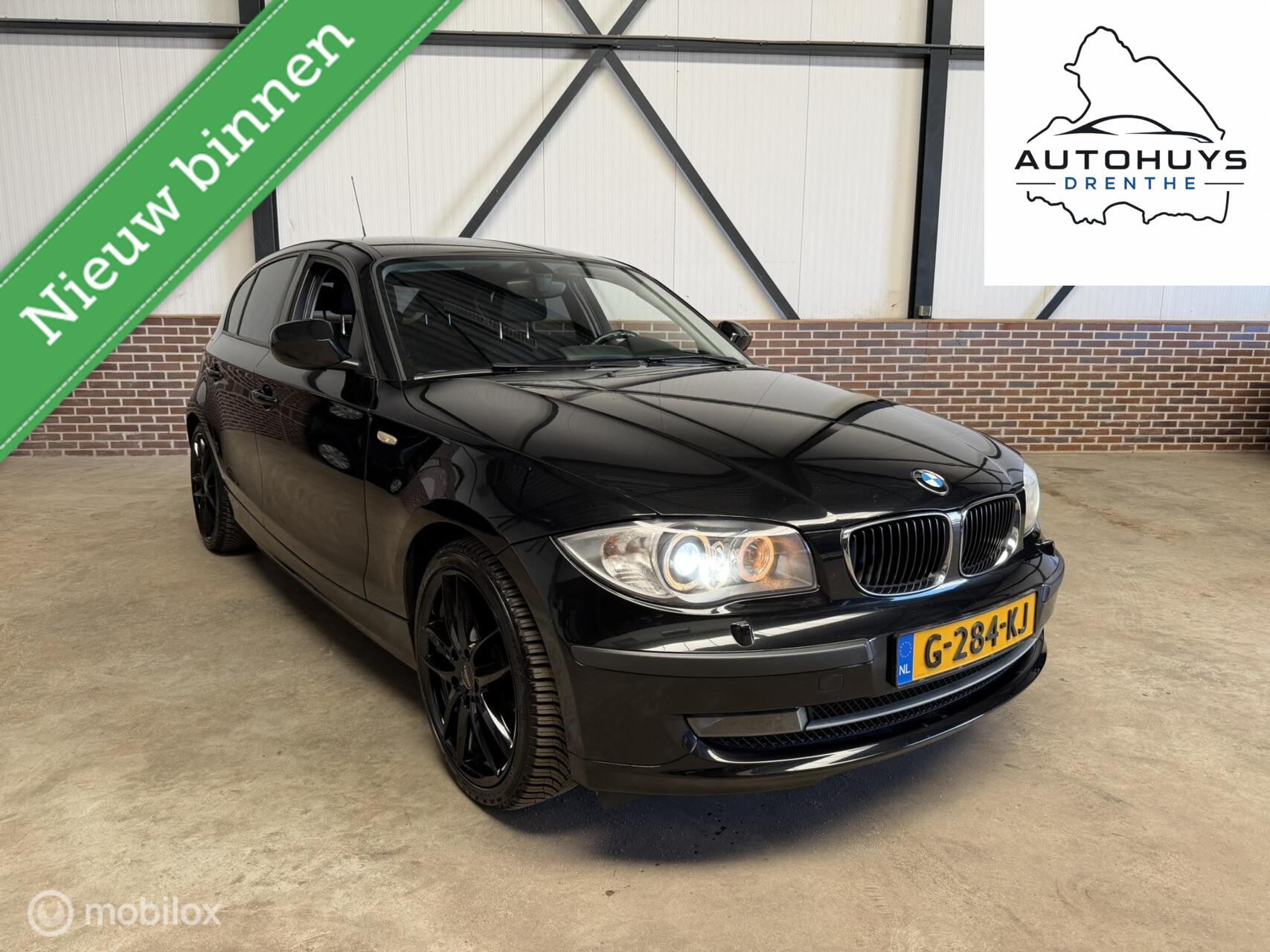 BMW 116i 116i High Executive TREKHAAK/STOELVERWARMING 2010 - voorkant