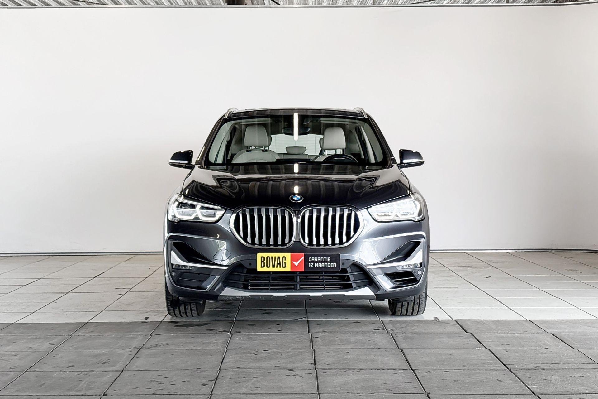 Foto van BMW X1 Xdrive25e