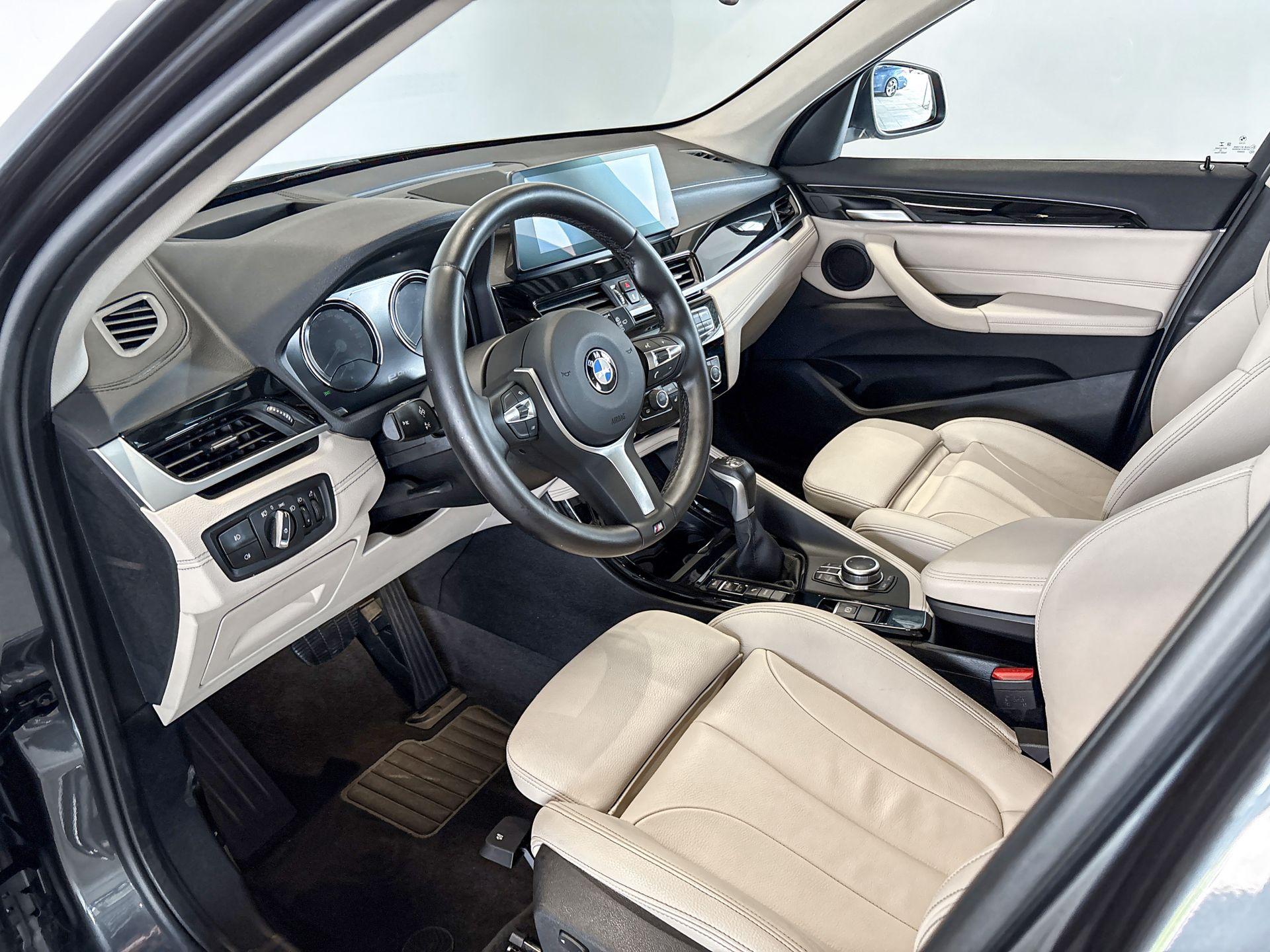 Foto van BMW X1 Xdrive25e