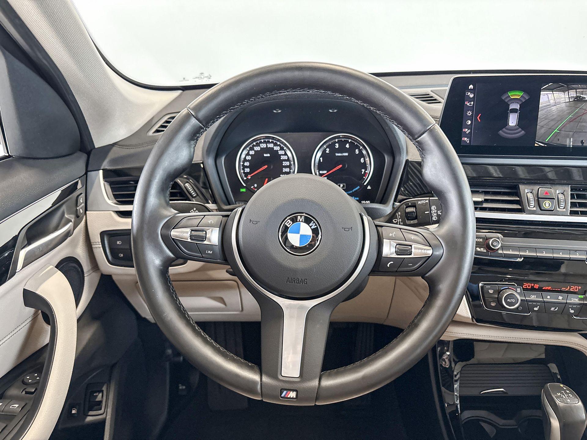 Foto van BMW X1 Xdrive25e